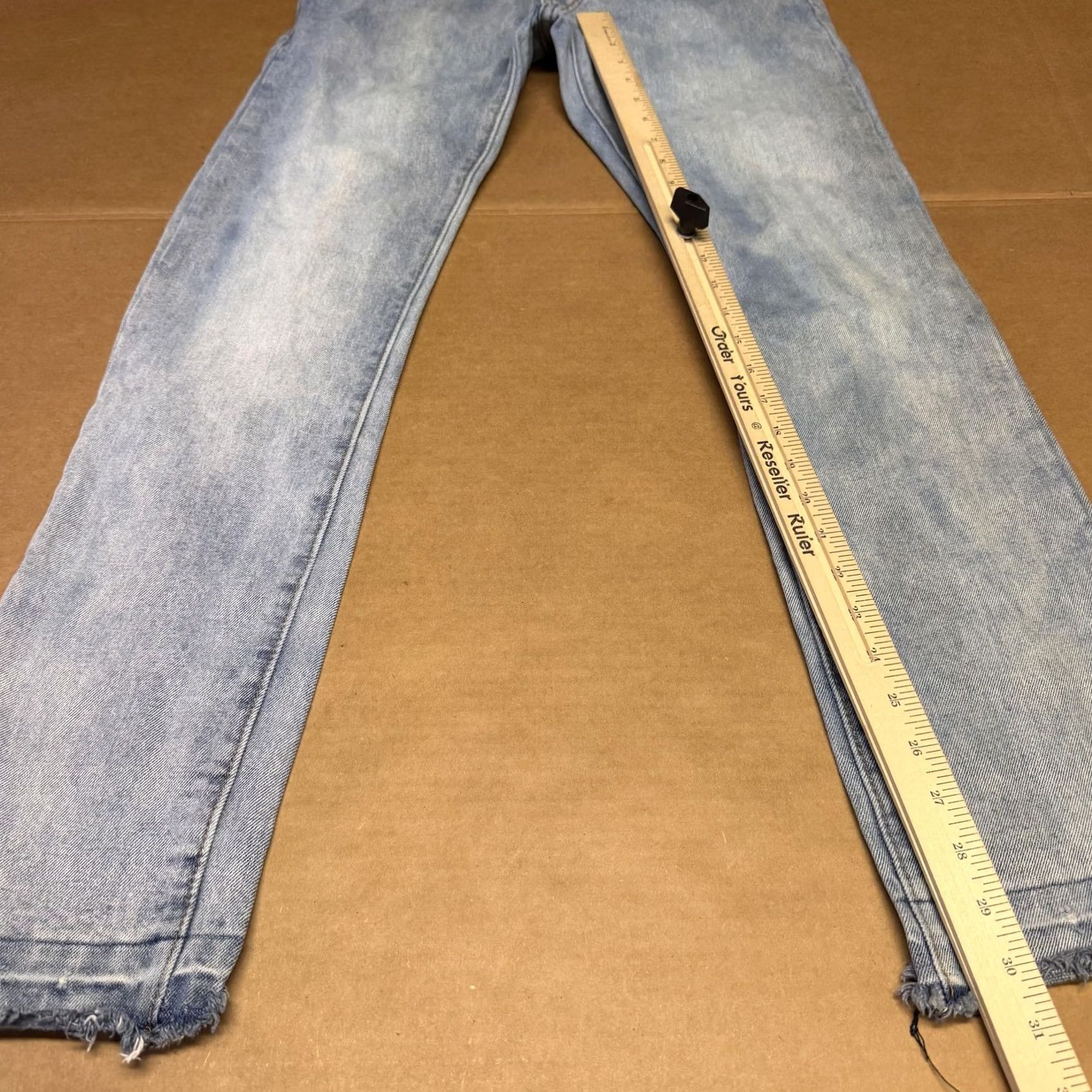 MNML Mnml Jeans Mens 28x31 Blue Light Wash Straight Leg Denim Distressed Raw Hem Size US 28 / EU 44 - 4 Thumbnail