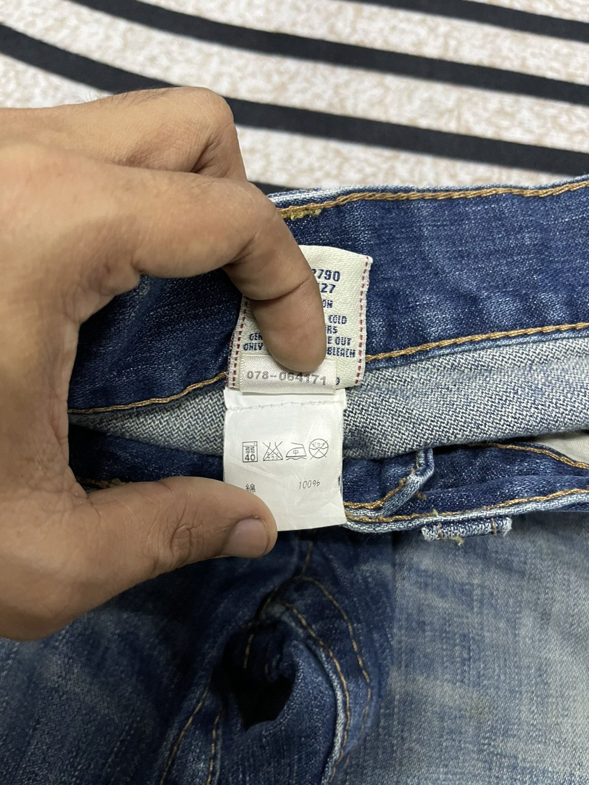 True Religion 90s TRUE RELIGION FLARE DENIM JEANS Size US 30 / EU 46 - 11 Thumbnail