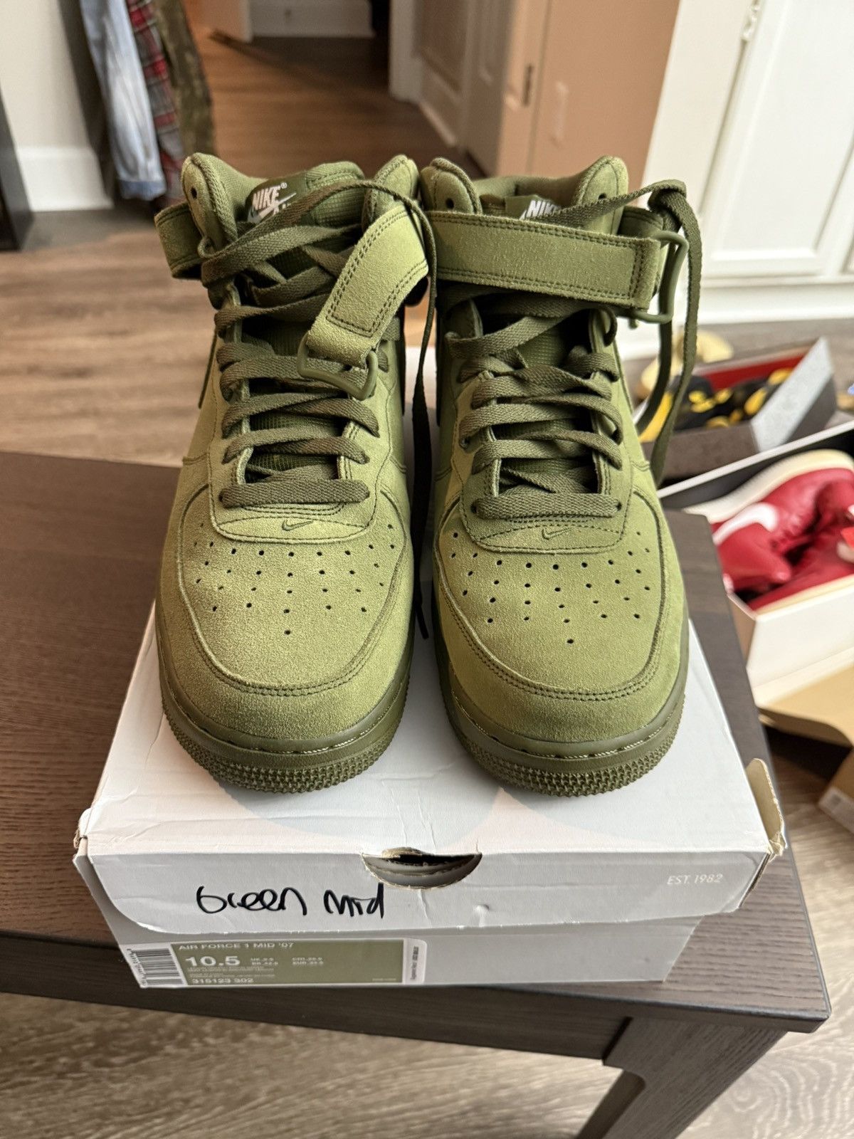 Nike 2017 Nike Air Force One mid Legion green Size US 10.5 / EU 43-44 - 2 Thumbnail