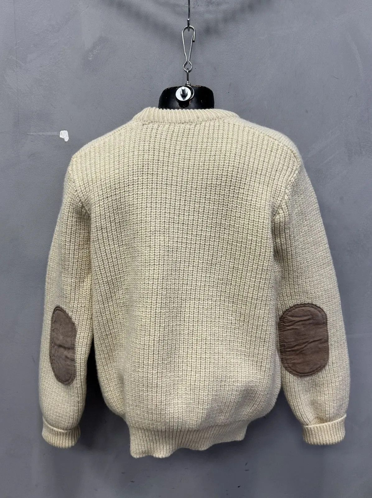 Vintage Vintage Beige Sweater Burberry Wool Y2K Knit Nova Check Size US M / EU 48-50 / 2 - 5 Thumbnail