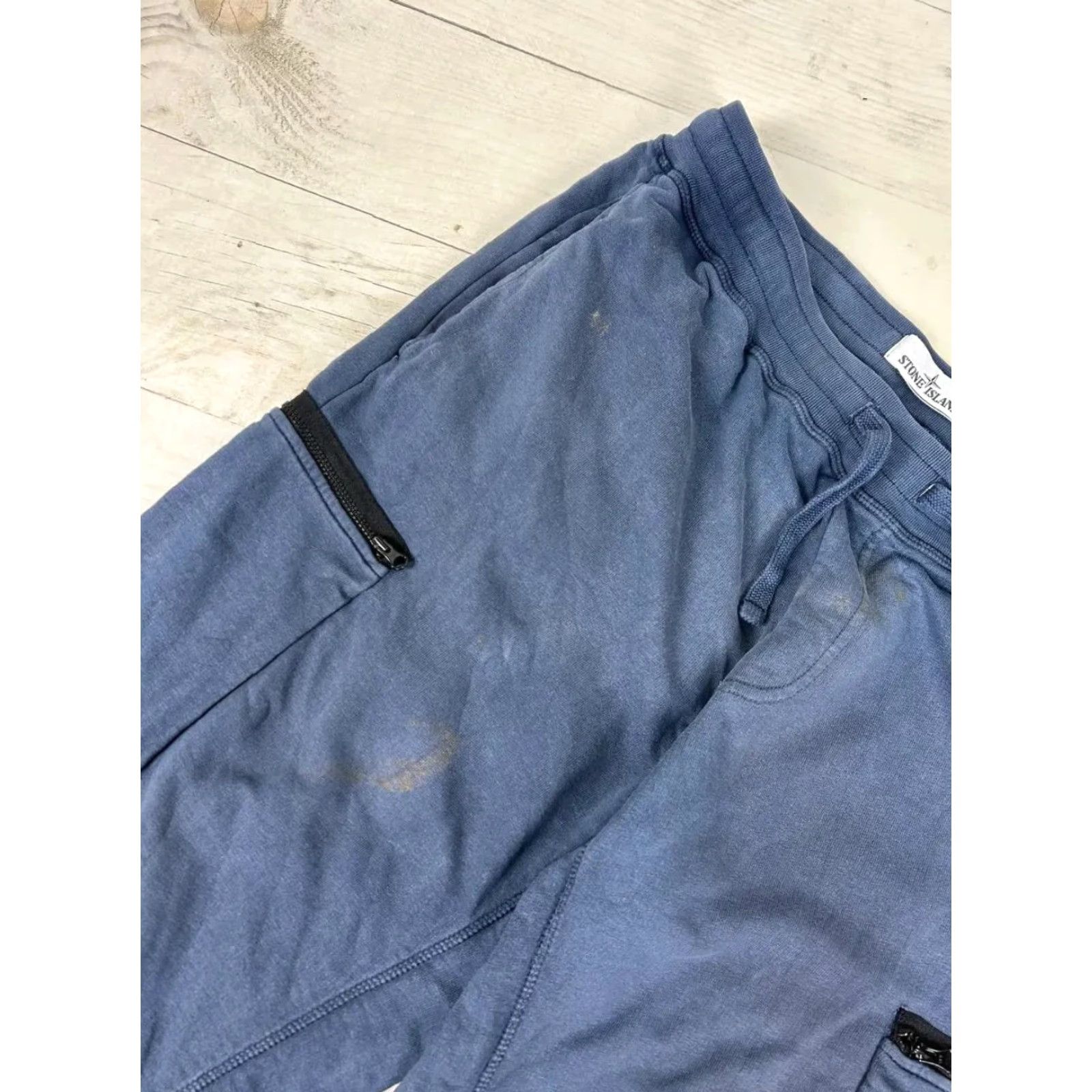 Stone Island Stone Island Navy Cargo Joggers Sweatpants Mens Size L Blue Size US 33 - 7 Thumbnail