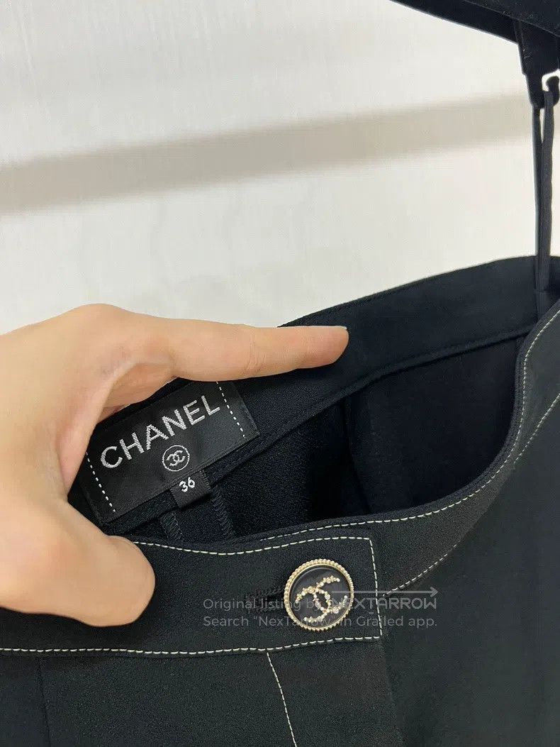 Chanel Chanel 20S Rooftop Series Shorts Size 24" / US 00 / IT 34 - 3 Thumbnail