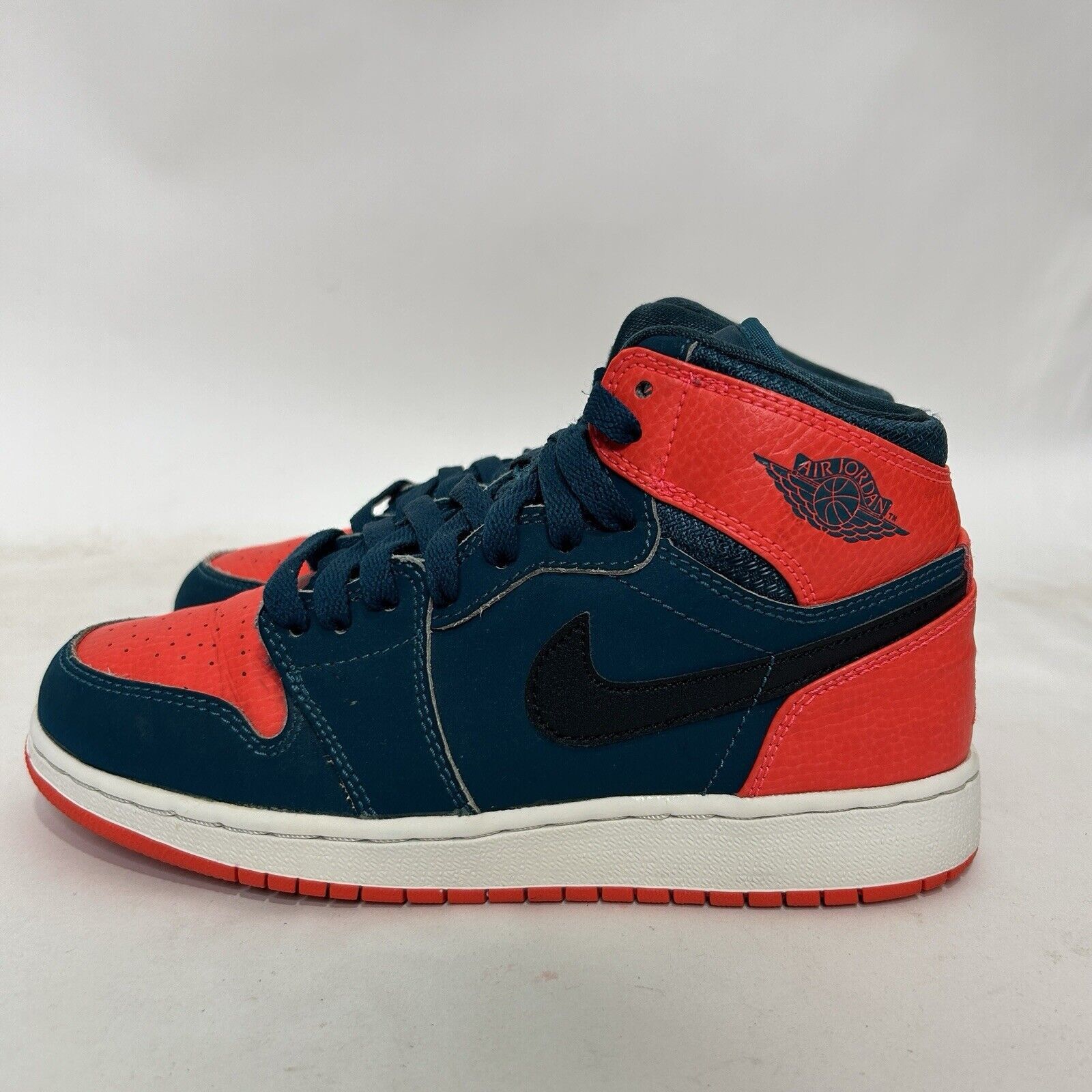 Nike Nike Jordan 1 Retro High BG “Russell Westbrook” Size US 5.5 / IT 35.5 - 6 Thumbnail
