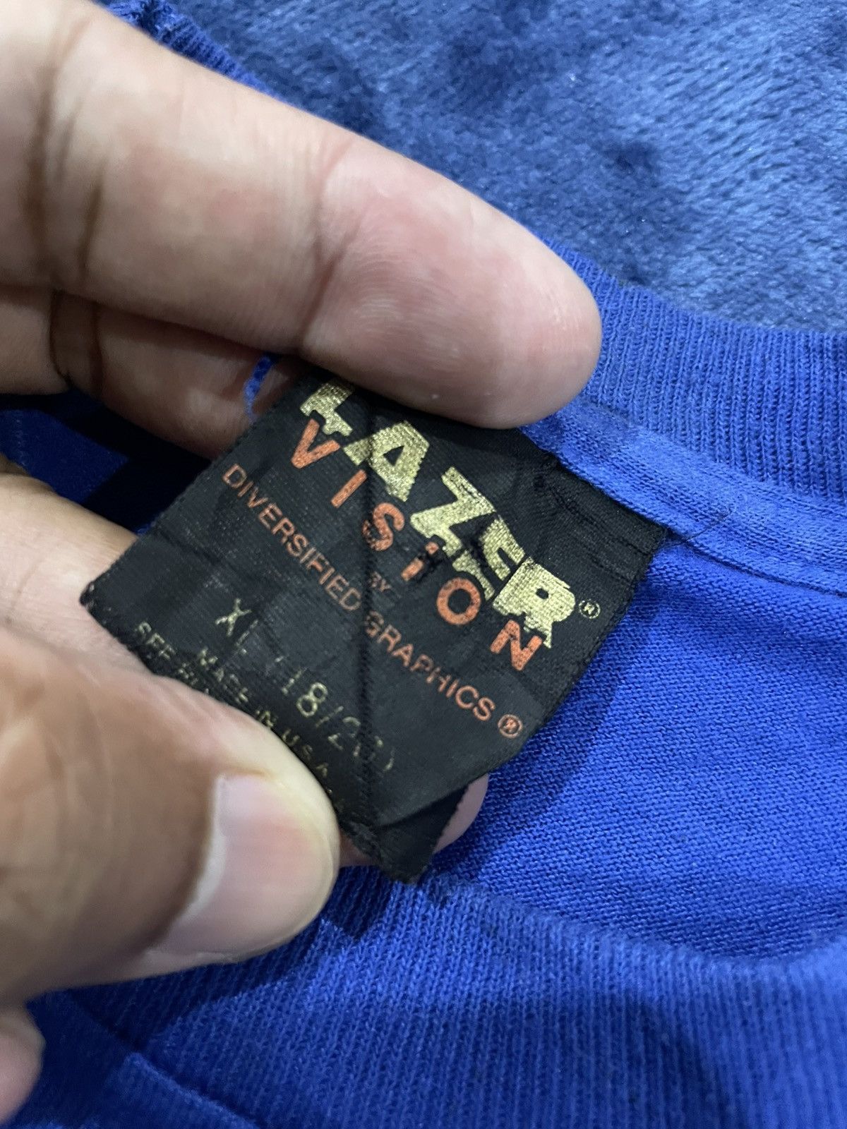 Vintage Very Rare 1988 Lazer Vision by Diversified Graphics Tee Size US S / EU 44-46 / 1 - 10 Thumbnail