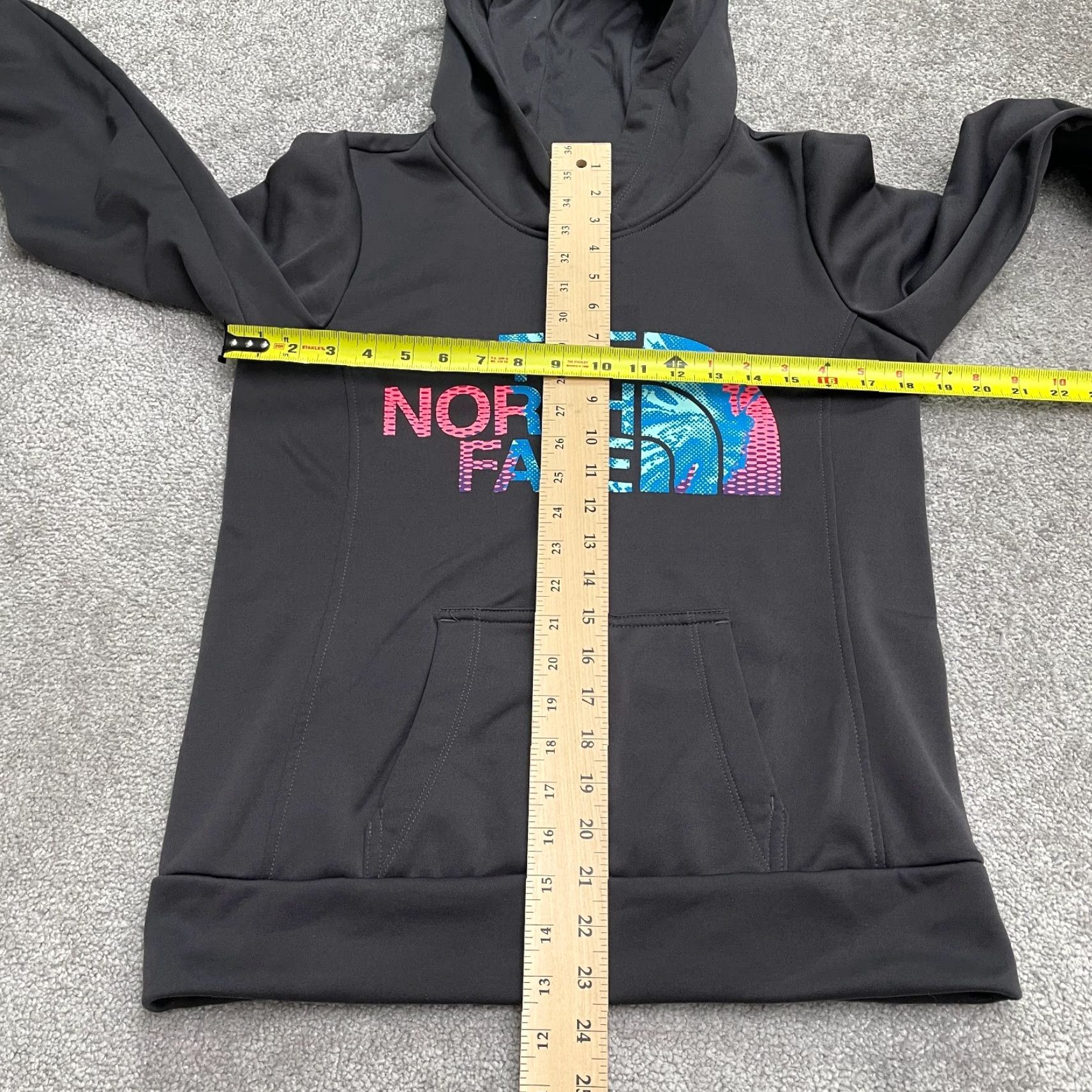 The North Face The North Face Hoodie Sweatshirt Womens Small Black Graphic Outdoor Pullover Size S / US 4 / IT 40 - 7 Thumbnail
