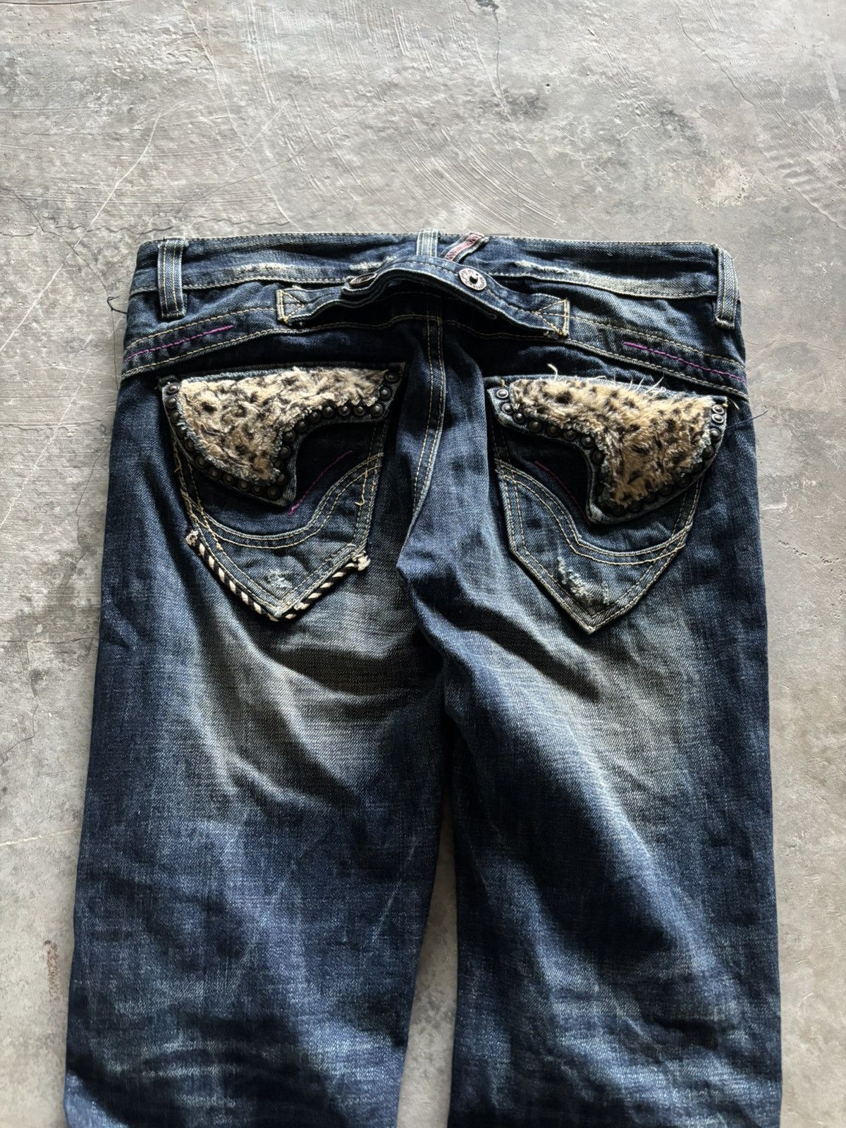 If Six Was Nine RED PEPPER JEANS leopard fur backpocket wing punk grunge Size US 32 / EU 48 - 17 Thumbnail