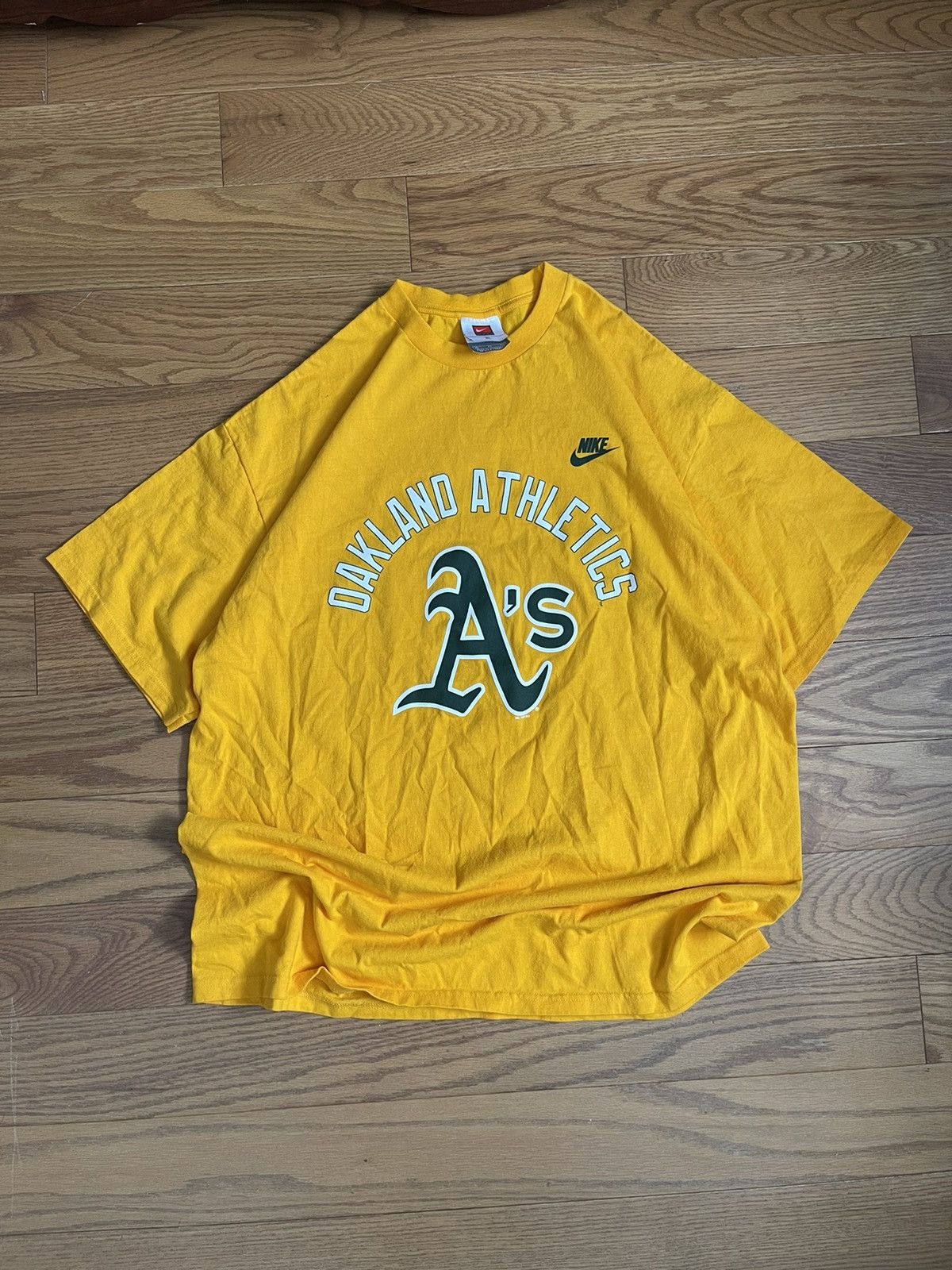 Nike × Vintage Vintage Nike Oakland Athletic’s T Shirt Size US XL / EU 56 / 4 - 1 Thumbnail