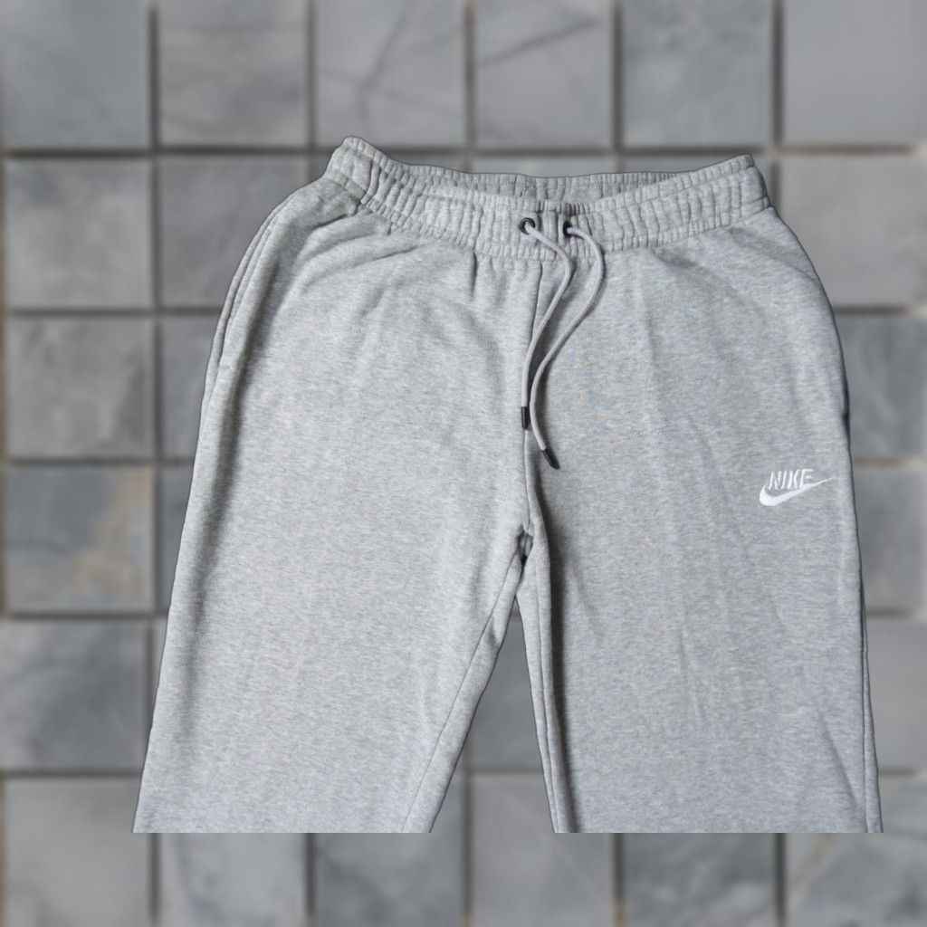 Nike Nike Sweatpants Women Small Gray Fleece Pant Casual Lounge Pants Regular Inseam 28 in Size 28" / US 6 / IT 42 - 1 Thumbnail