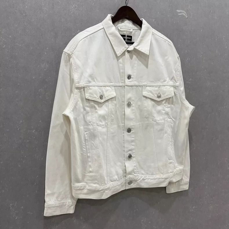 Balenciaga Balenciaga White Denim Jacket Size US S / EU 44-46 / 1 - 3 Thumbnail