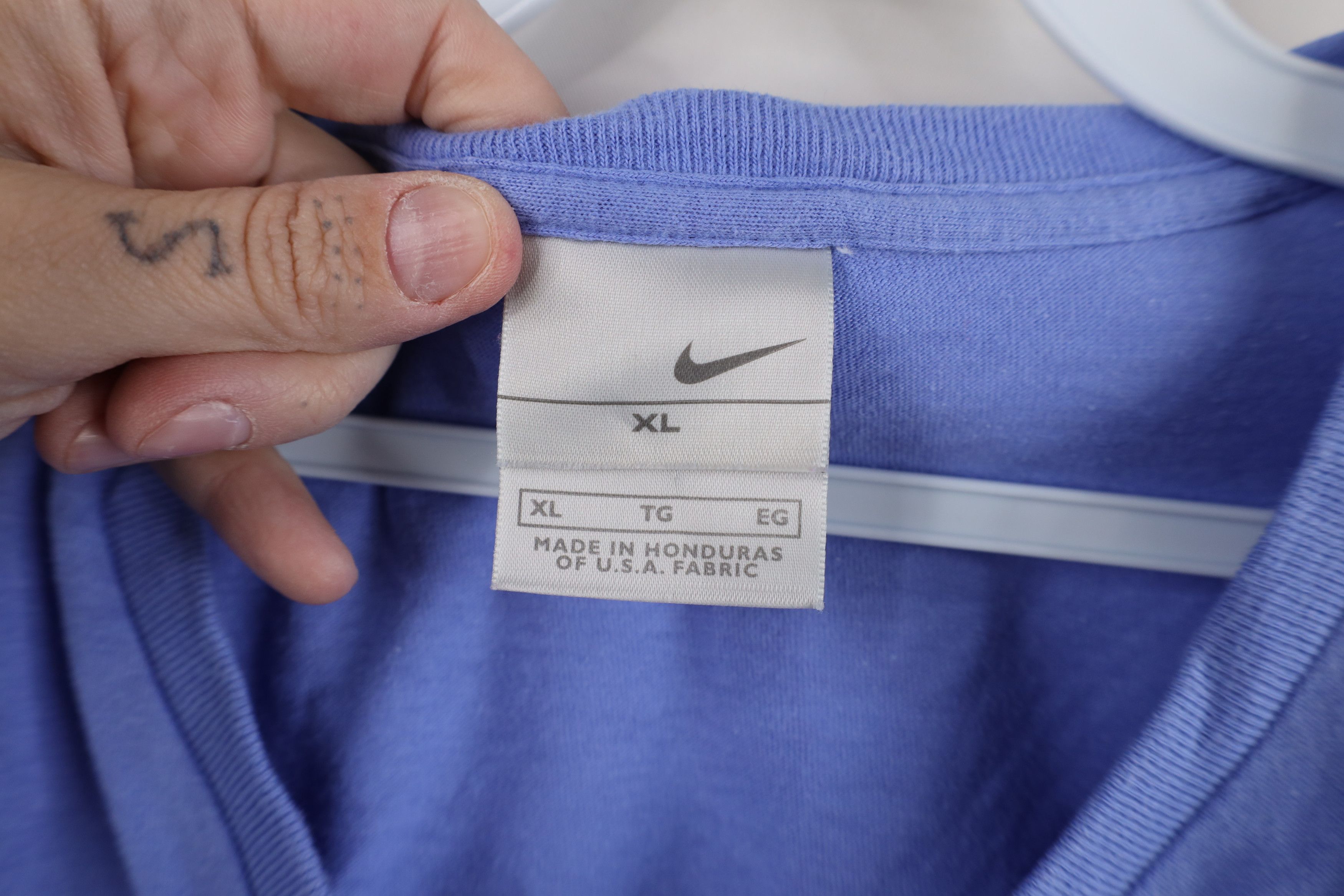 Nike Vintage 90s Y2K Nike Scott Mini Swoosh T-Shirt Periwinkle Size XL / US 12-14 / IT 48-50 - 9 Thumbnail