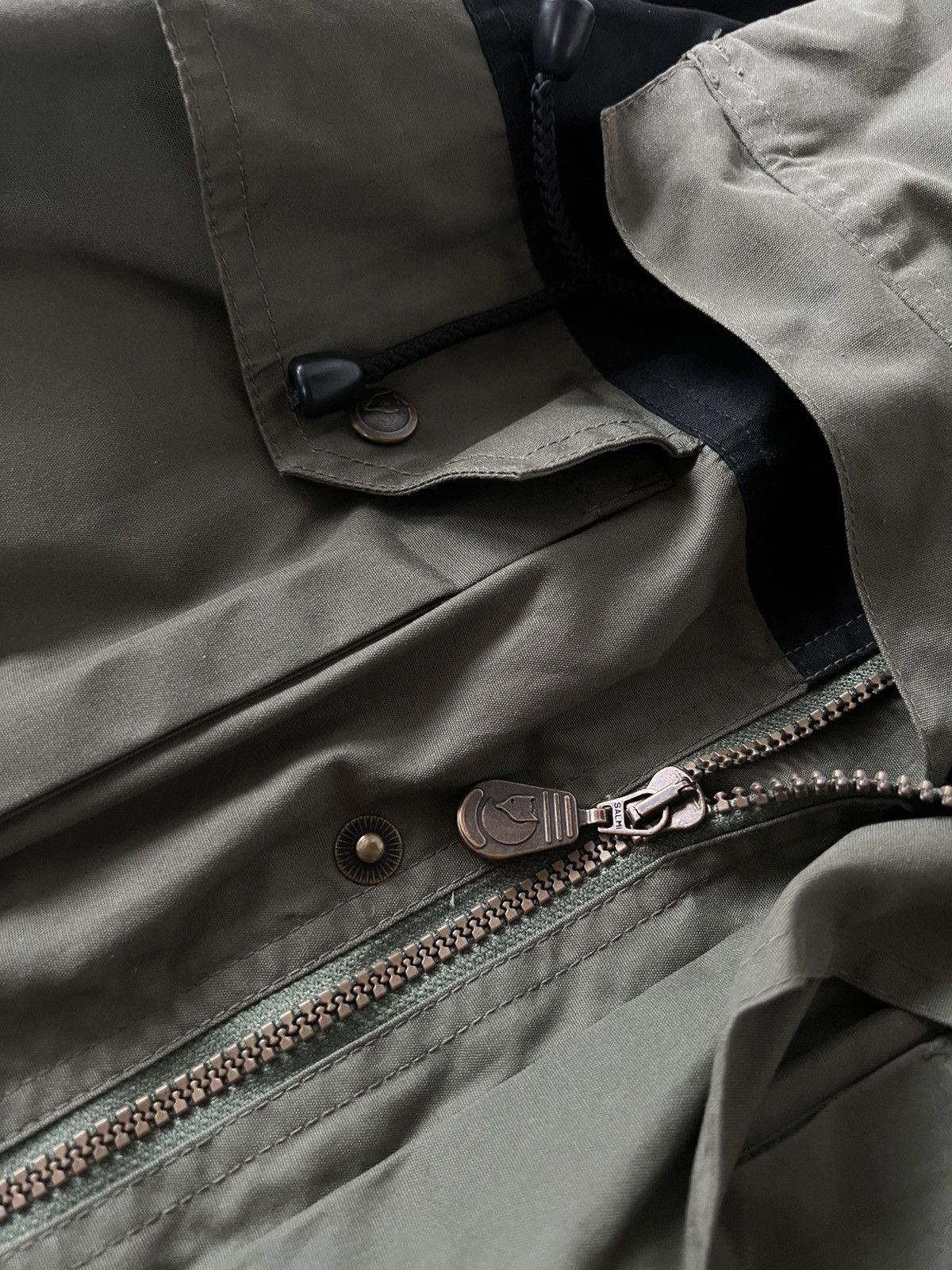 Fjallraven Vintage Fjallraven Regular Gorpcore Military Active Jacket Size US M / EU 48-50 / 2 - 18 Thumbnail