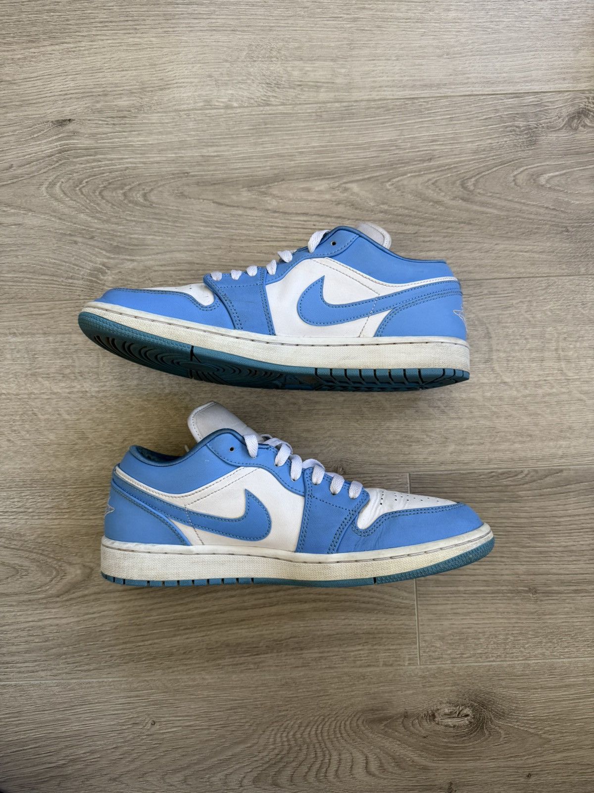 Jordan Brand Air Jordan 1 low Size US 9.5 / EU 42-43 - 2 Thumbnail