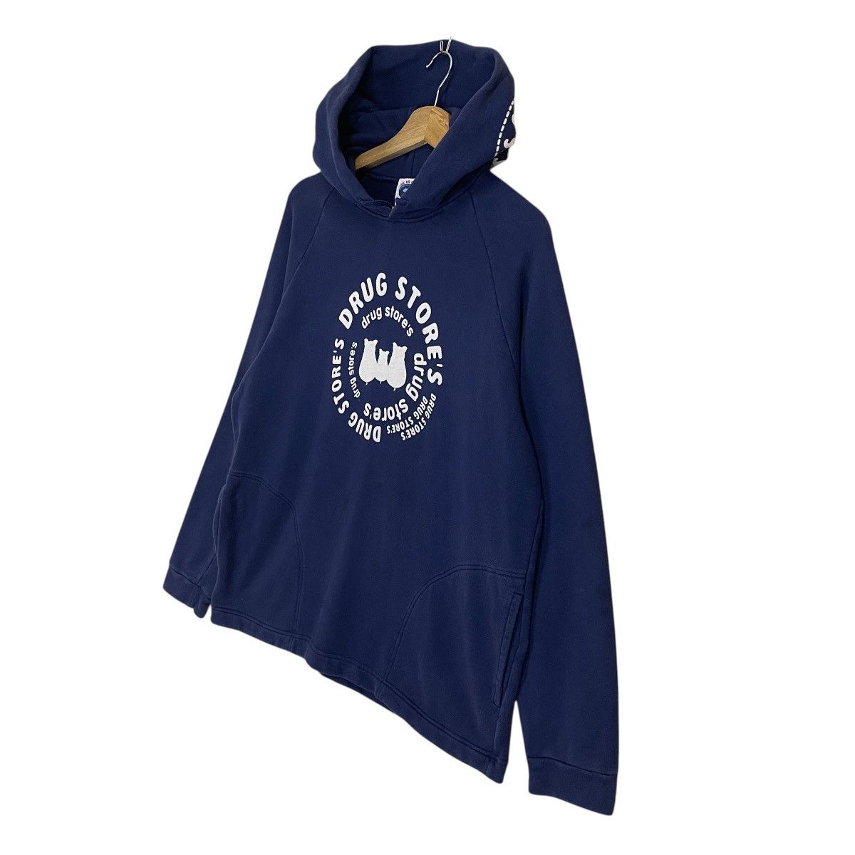 Japanese Brand ICONIC🔥DRUG STORES BIG LOGO PLUUOVER HOODIE Size US L / EU 52-54 / 3 - 3 Thumbnail