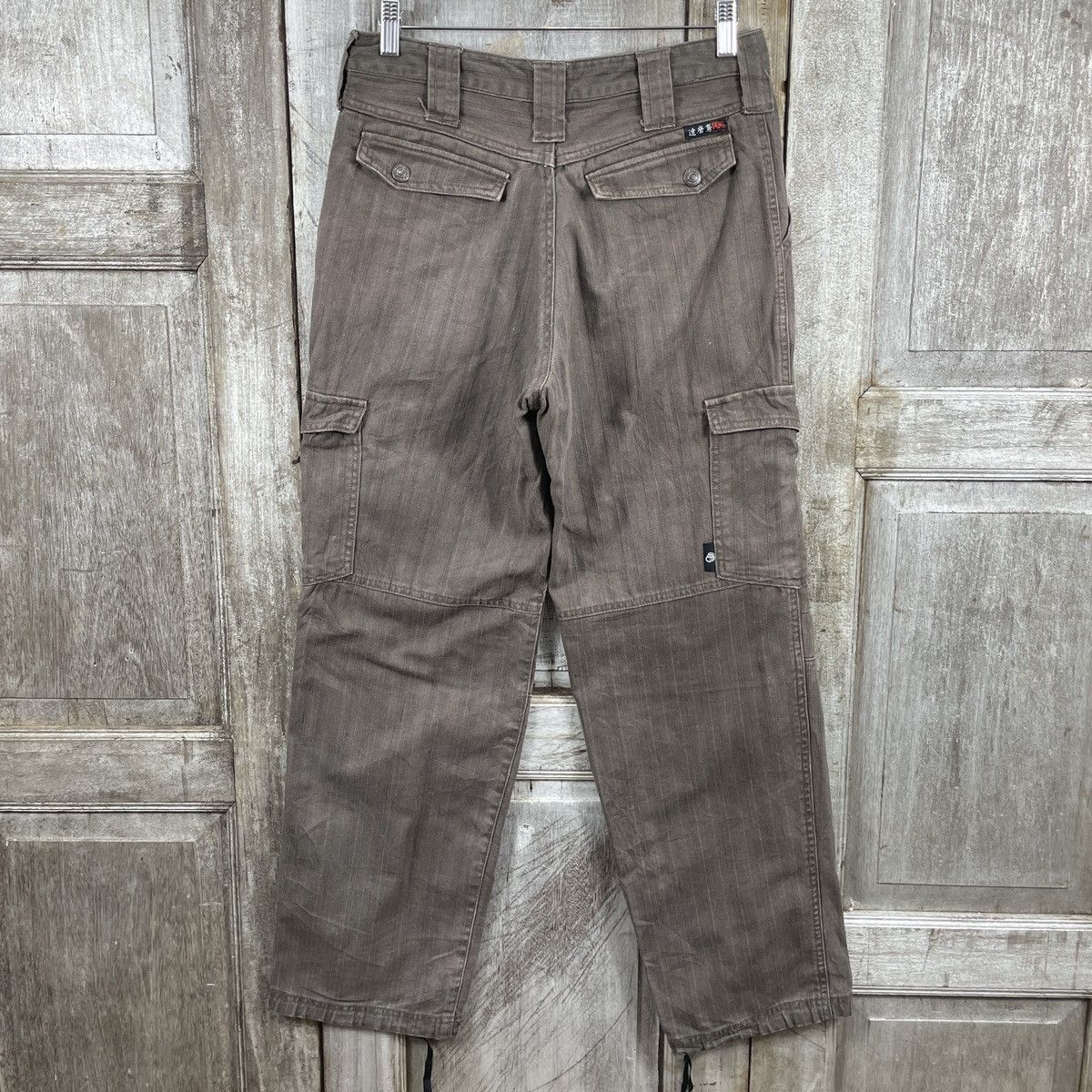 Japanese Brand × Vintage Vintage Japanese Brand Faded Cargo Pants Size US 30 / EU 46 - 2 Thumbnail