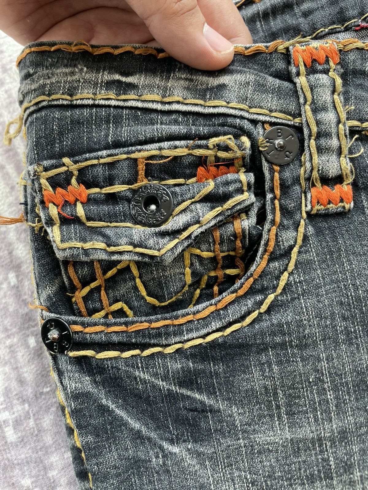 True Religion TRUE RELIGION RICKY SUPER QT ORANGE YELLOW DOUBLE STITCH Size US 28 / EU 44 - 5 Thumbnail