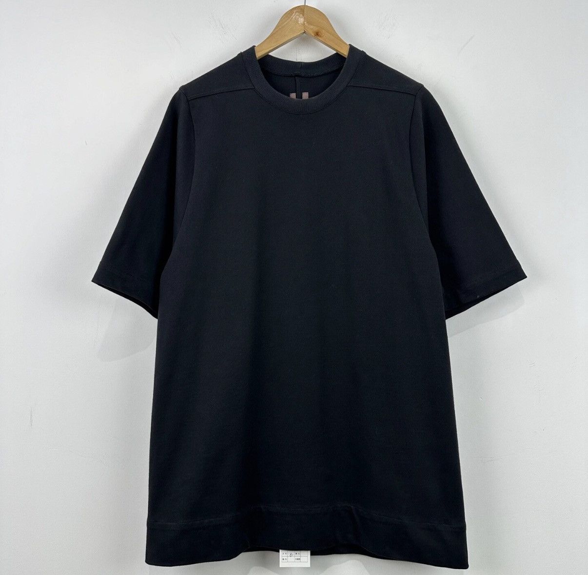 Rick Owens Rick Owens Main Line Dark Style Short Sleeve Tee J42 Size US S / EU 44-46 / 1 - 1 Thumbnail