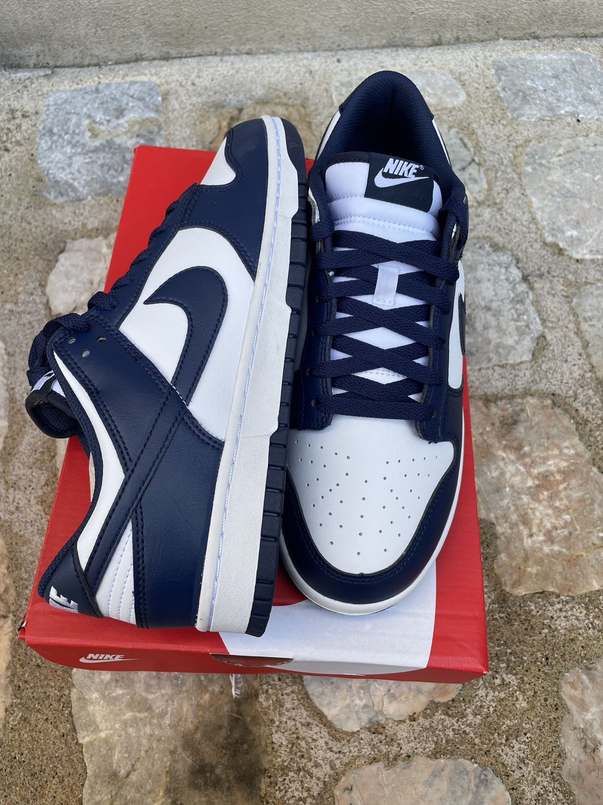 Nike Dunk low retro blue navy Size US 11 / EU 44 - 1 Thumbnail