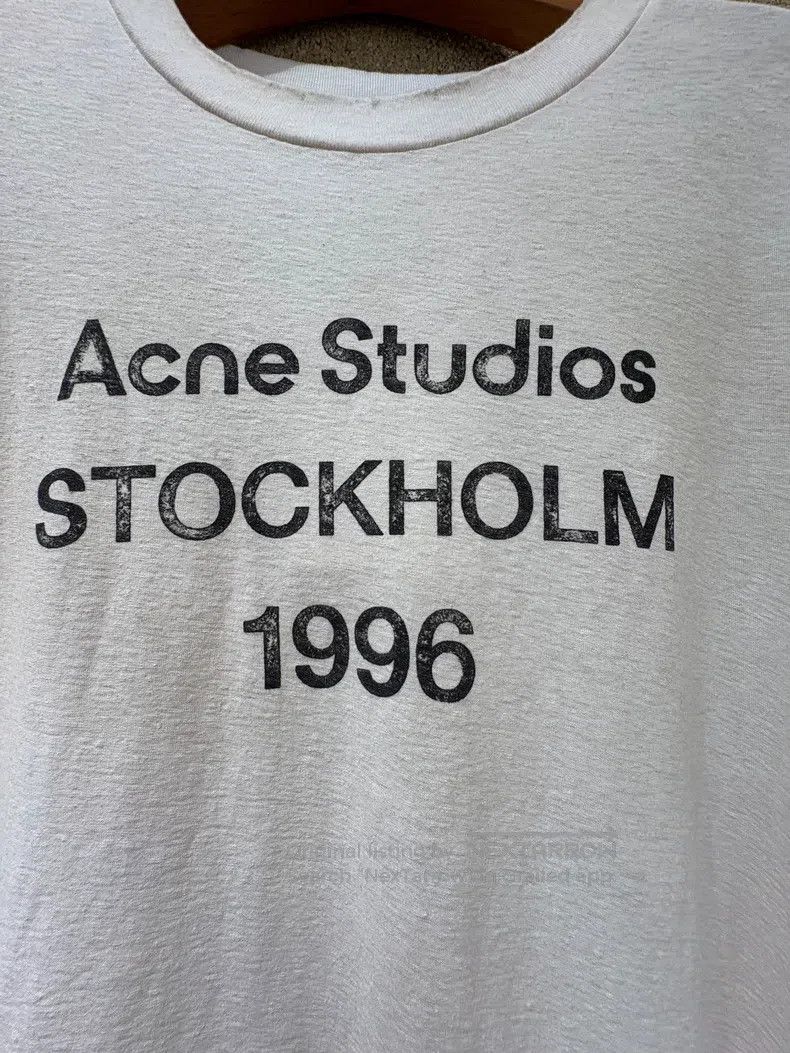 Acne Studios Acne Studios 1996 Short-Sleeve T-Shirt with Letter Print Size US XS / EU 42 / 0 - 5 Thumbnail