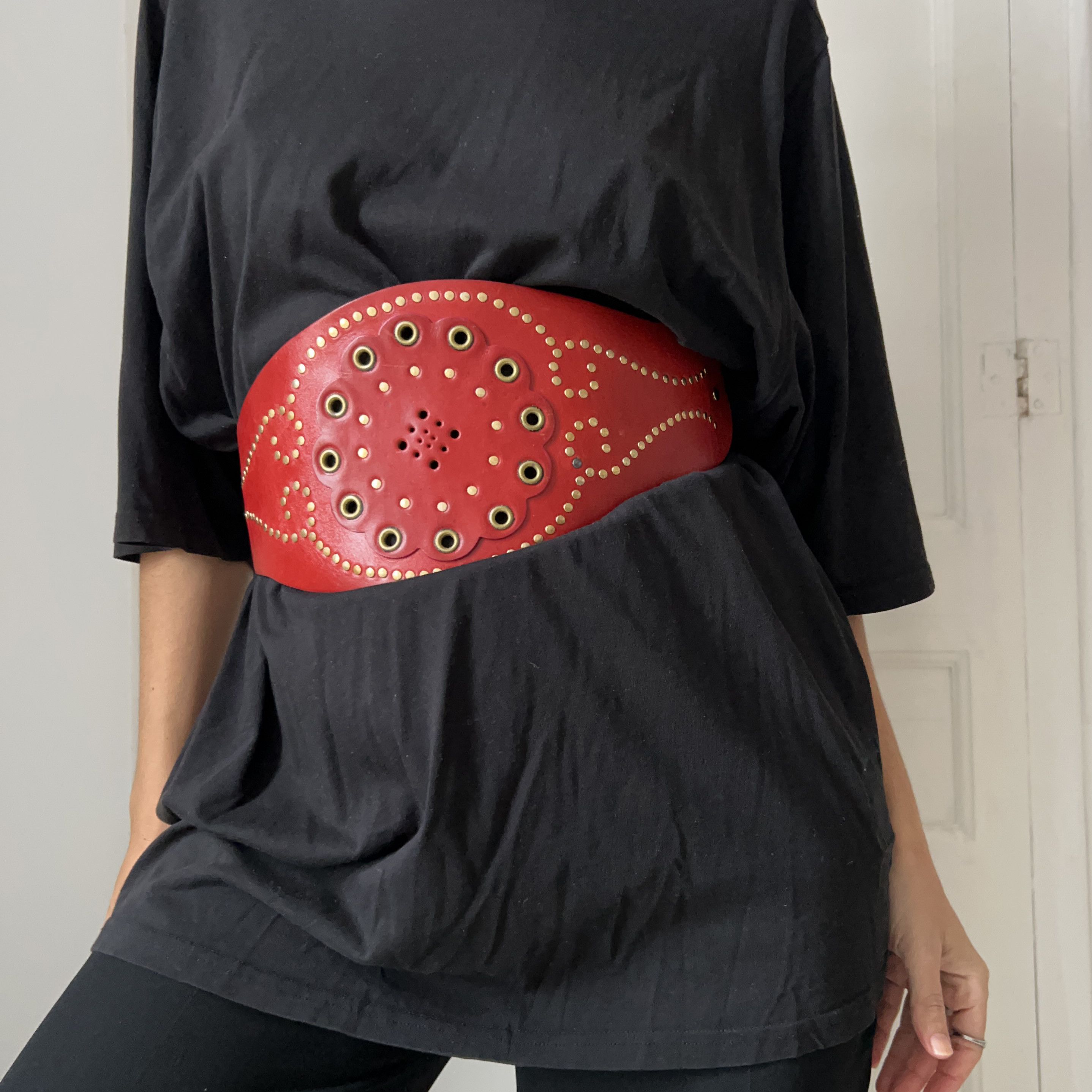 Vintage Vintage Red Leather Studded Corset Belt Size ONE SIZE - 1 Thumbnail