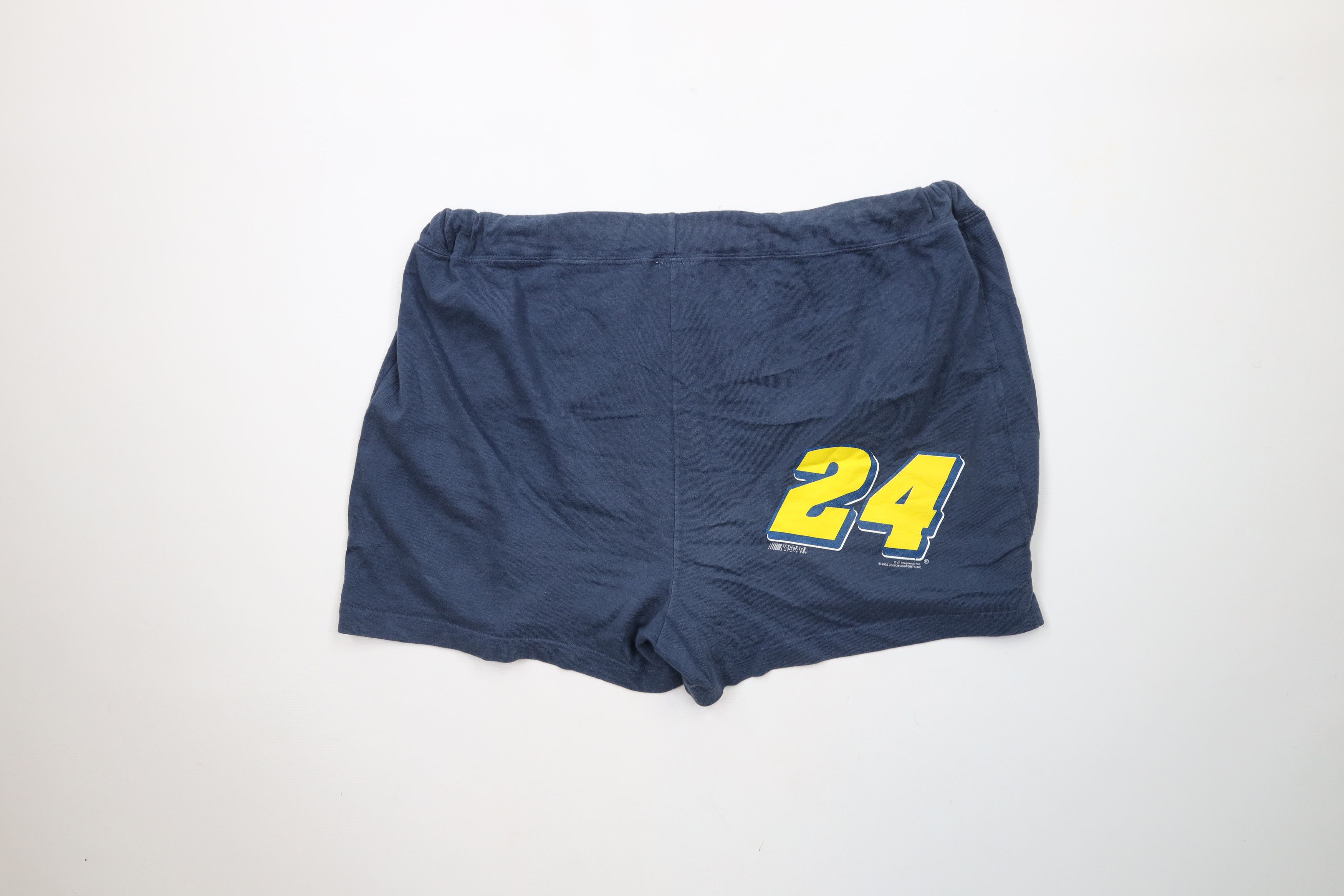 Vintage Vintage Y2K 2005 NASCAR Jeff Gordon Racing Short Shorts Size 32" / US 10 / IT 46 - 9 Thumbnail