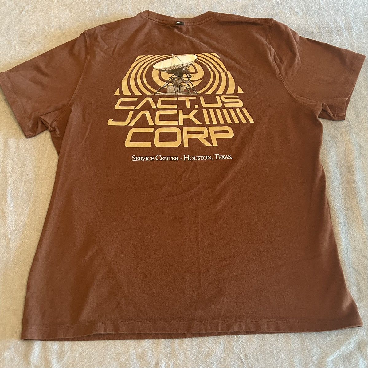 image of Nike Travis Scott Cactus Corp Nike U Nrg Bh T-Shirt XL Brown, Men's