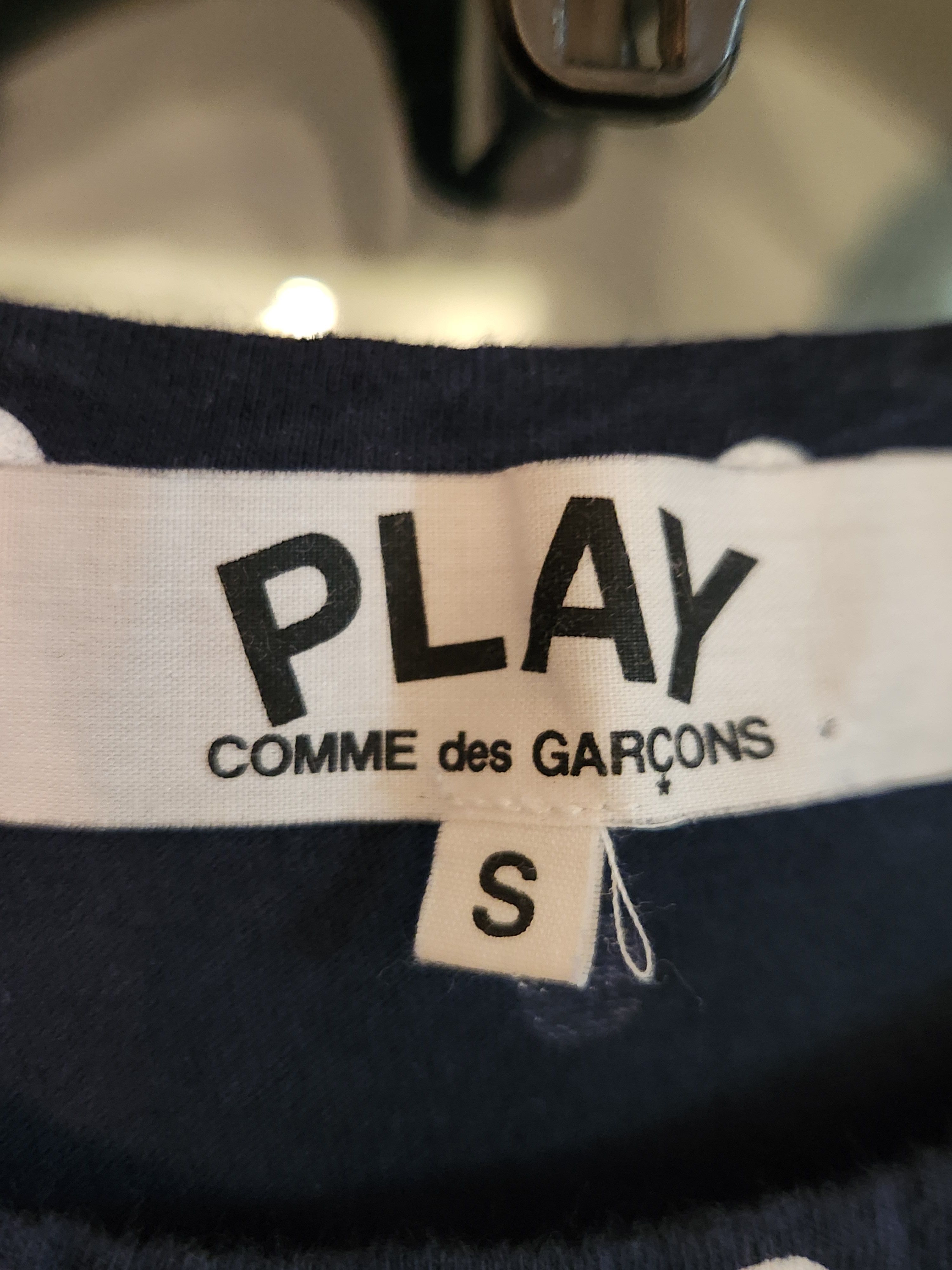 Comme des Garcons PLAY Navy Polka Dot CDG Long Sleeve T-shirt Size S / US 4 / IT 40 - 3 Thumbnail