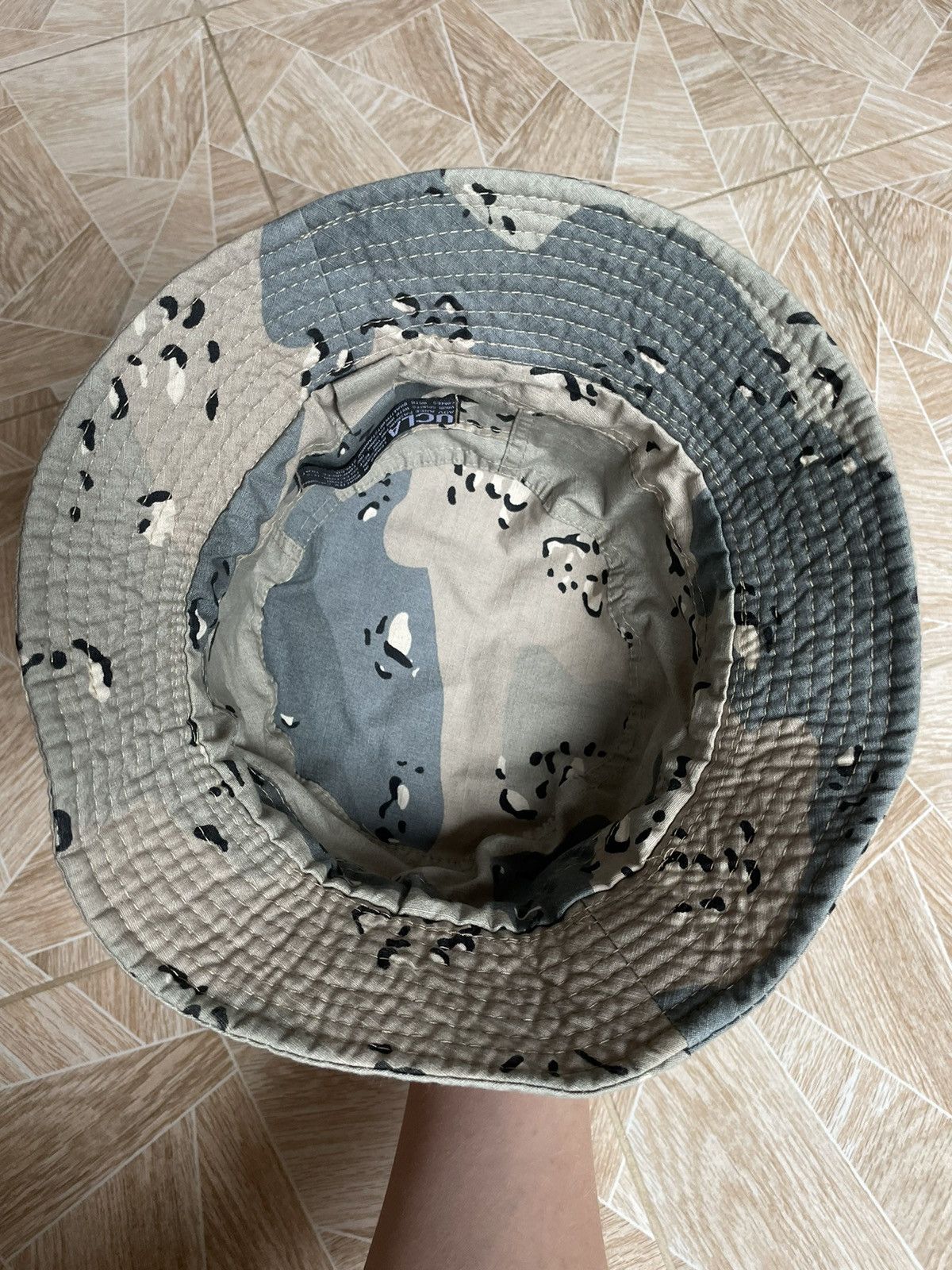 Vintage Rare Y2K Vintage UCLA Military Camo Frozen Snow Bucket Hat Size ONE SIZE - 5 Thumbnail