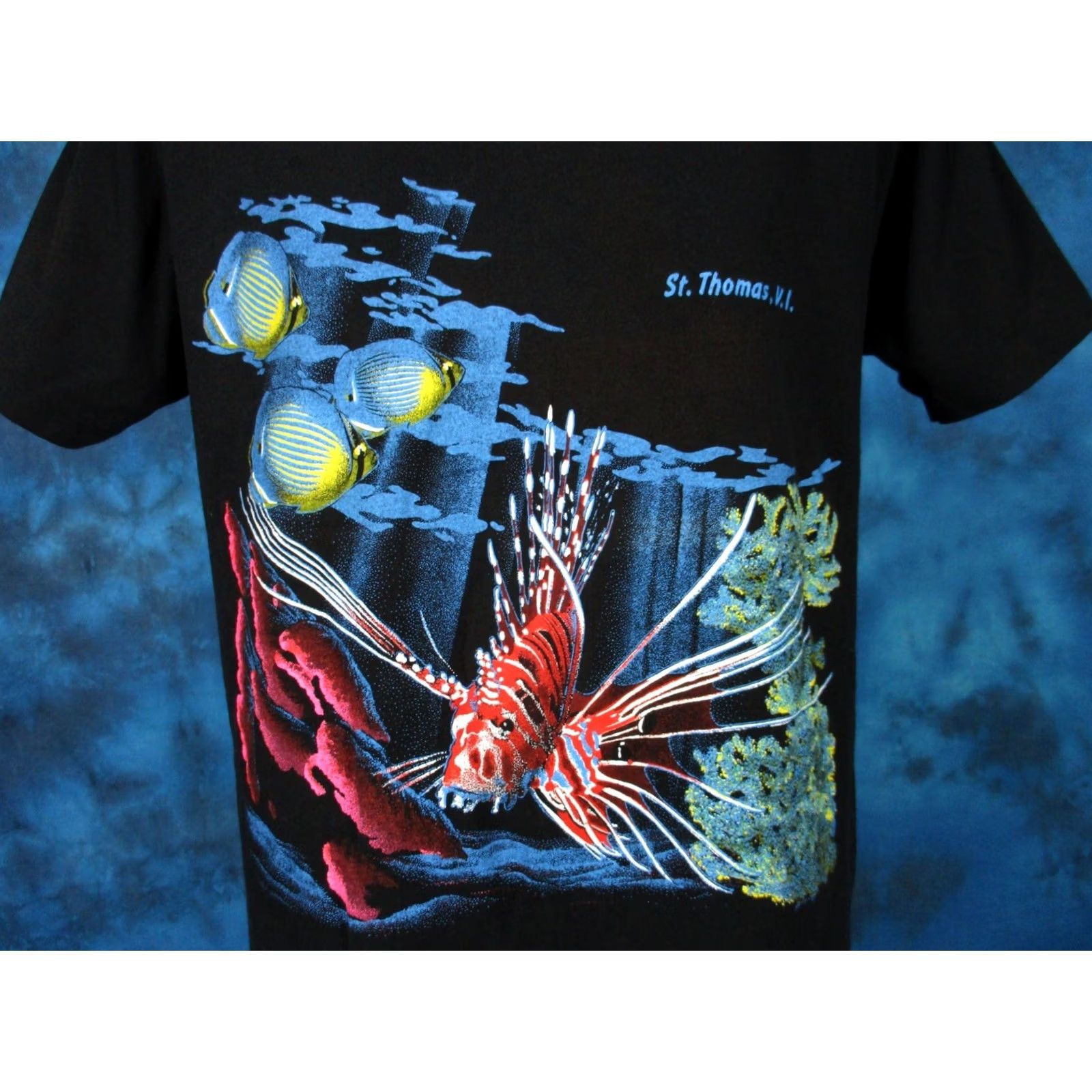 Vintage VINTAGE ST. THOMAS VIRGIN ISLAND OCEAN T-Shirt MEDIUM Men 80s 90s Black Crew Neck Short Sleeve Size US M / EU 48-50 / 2 - 2 Thumbnail