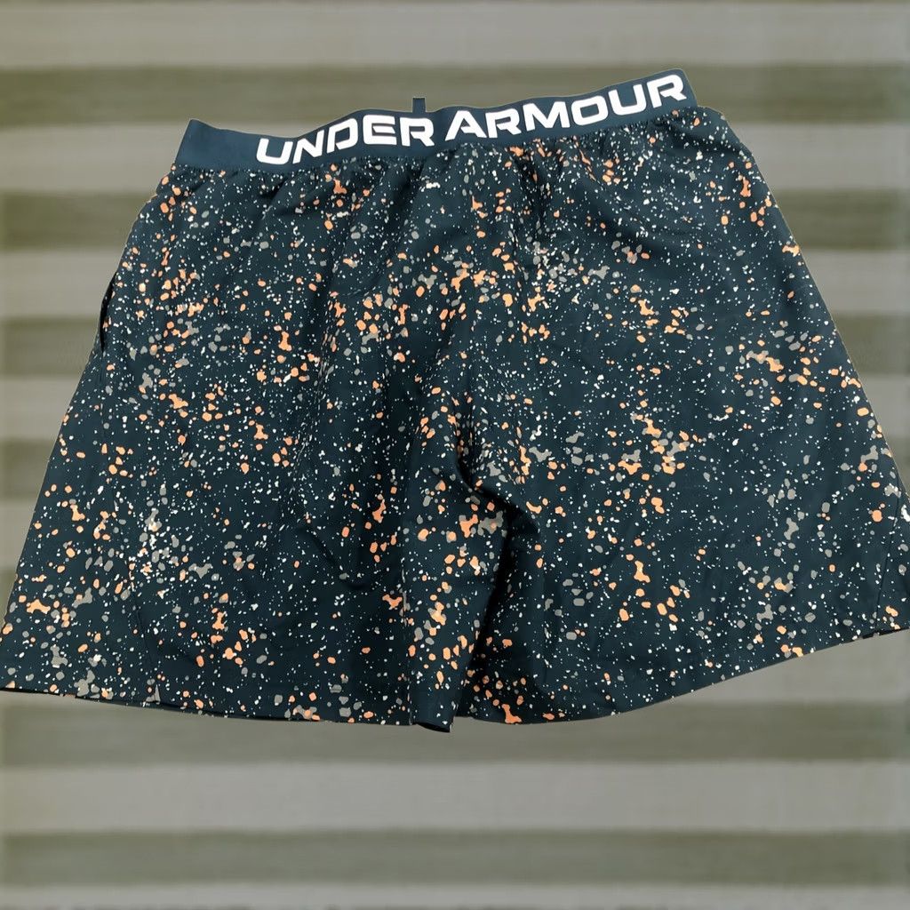 Under Armour VINTAGE Under Armour Shorts Men XL Blue 8 Inseam Lightweight Drawstring Athletic Sports 34in Waist 100% Polyester Size US 36 / EU 52 - 1 Thumbnail