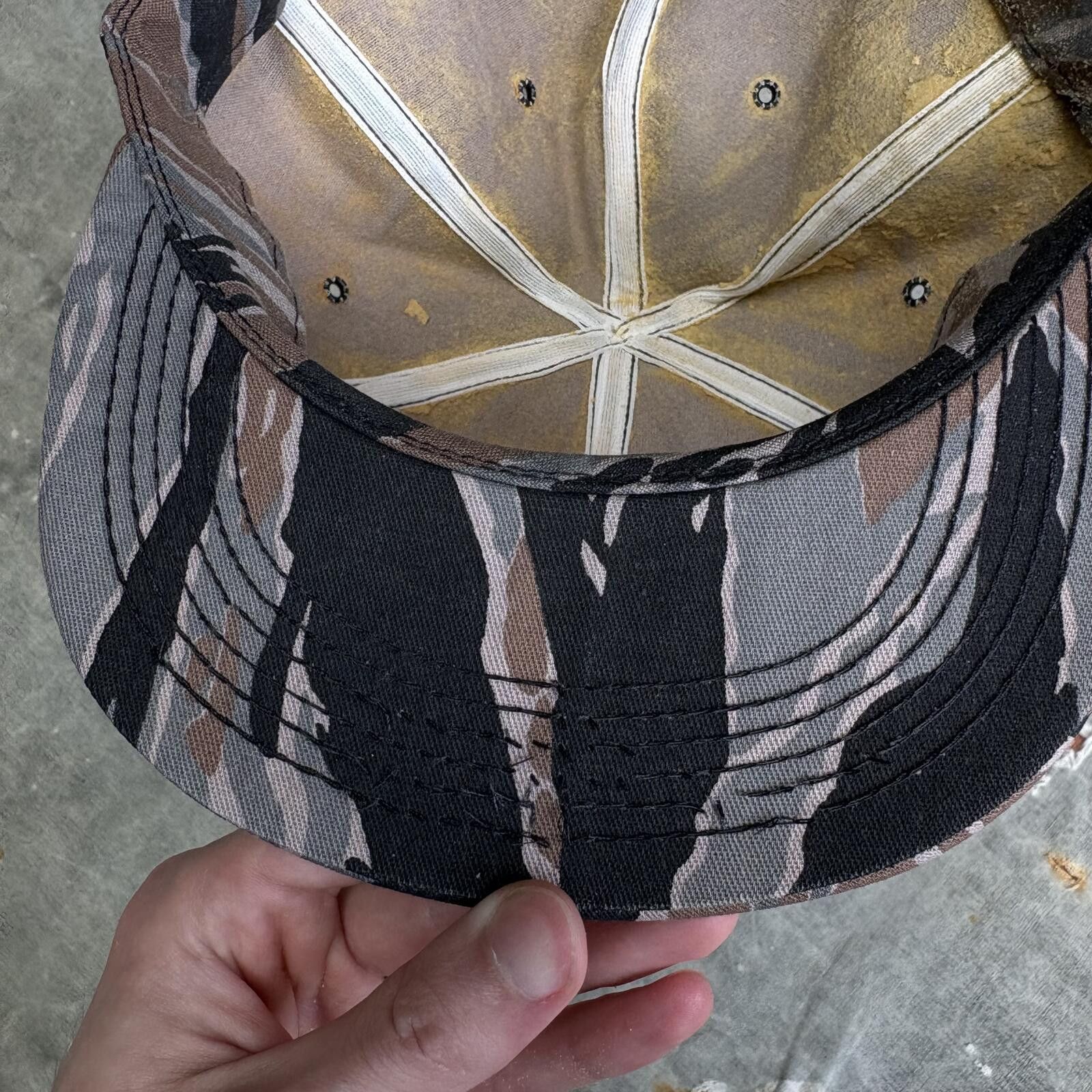 Vintage Vintage Deadstock Camo SFA Farmer’s Association Trucker Hat Size ONE SIZE - 3 Thumbnail