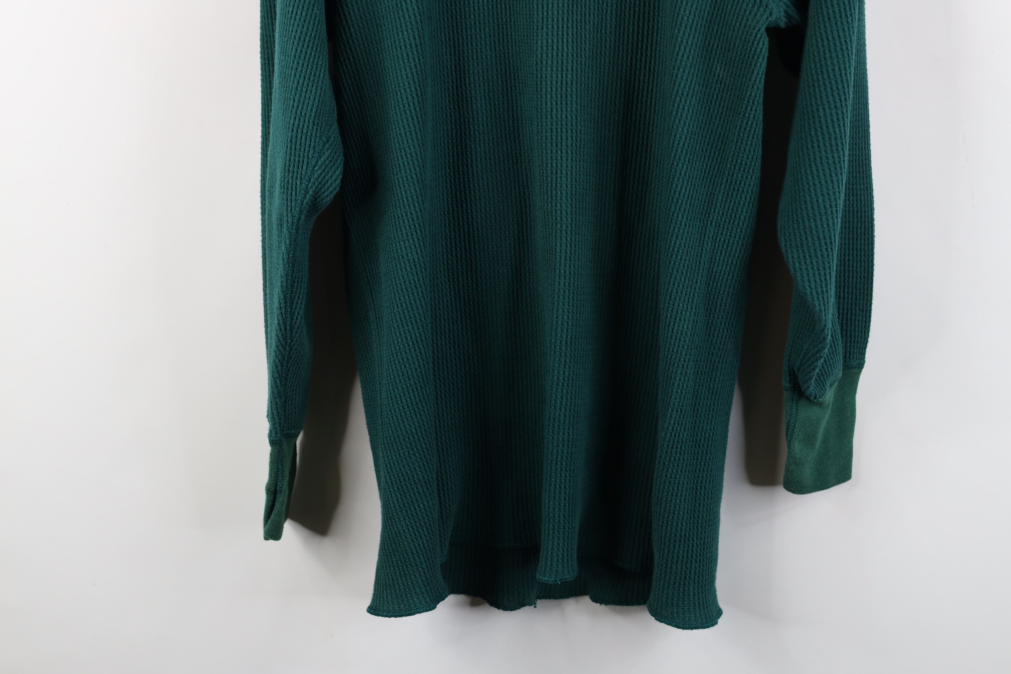 Vintage Vintage 90s Streetwear Waffle Knit Henley T-Shirt Green USA Size US XL / EU 56 / 4 - 11 Thumbnail