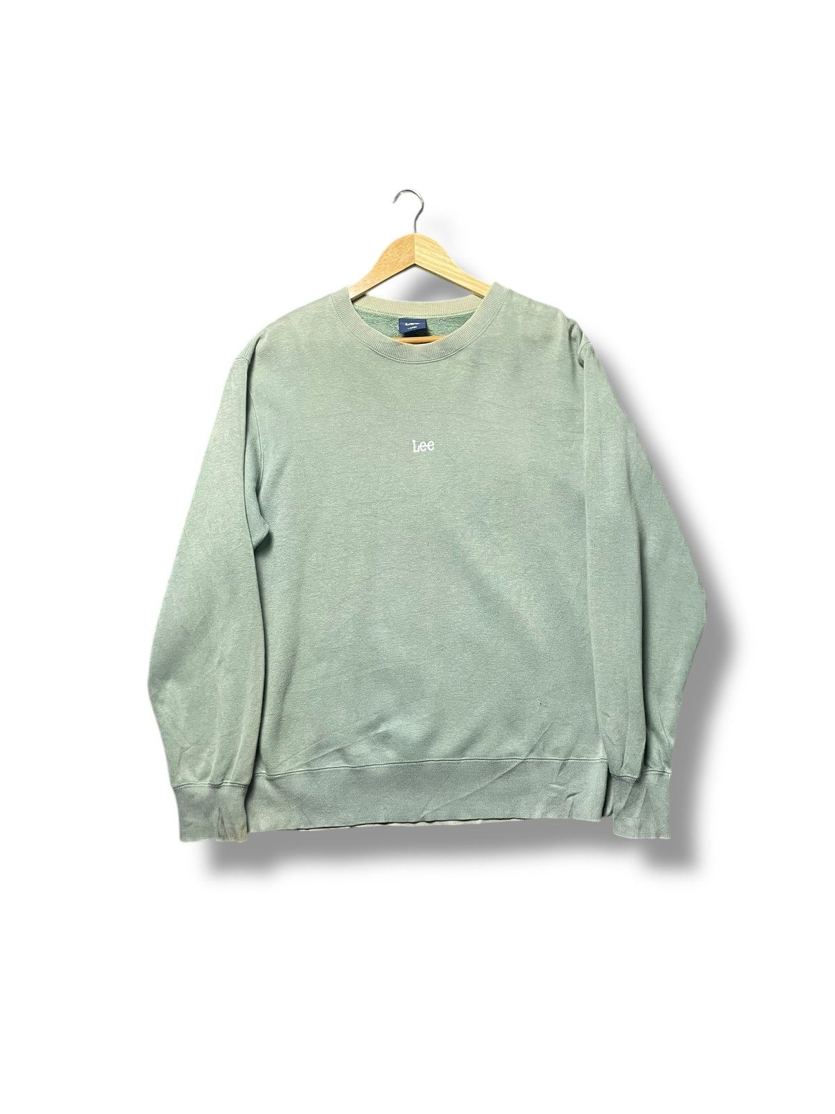 Lee × Vintage Vintage Lee Sweatshirt Pullover Crewneck (46) Size US L / EU 52-54 / 3 - 1 Thumbnail