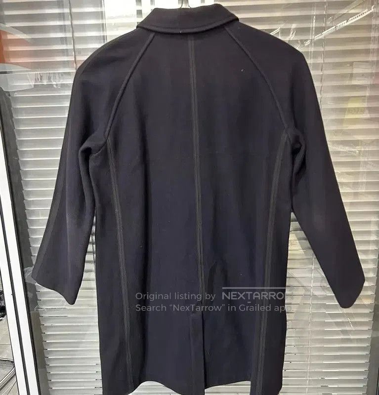 Burberry Burberry Black Wool Short Coat for Women. Size L / US 10 / IT 46 - 2 Thumbnail