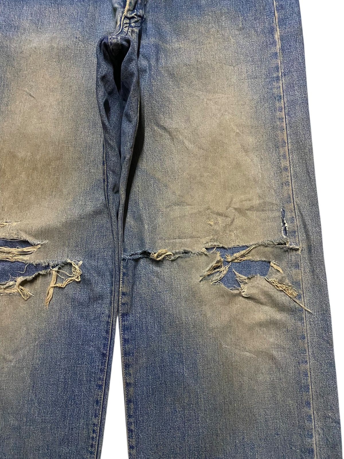 Japanese Brand Japanese Brand Bartack Mud Wash Distressed Baggy Jeans Size US 31 - 8 Thumbnail