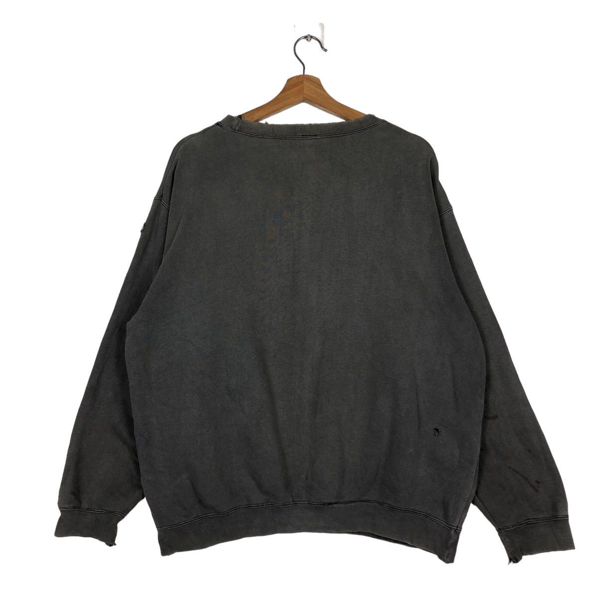 Band Tees 🔥Vintage Rusty Distressed Sweatshirt Black Band Big Logo Size US M / EU 48-50 / 2 - 8 Thumbnail