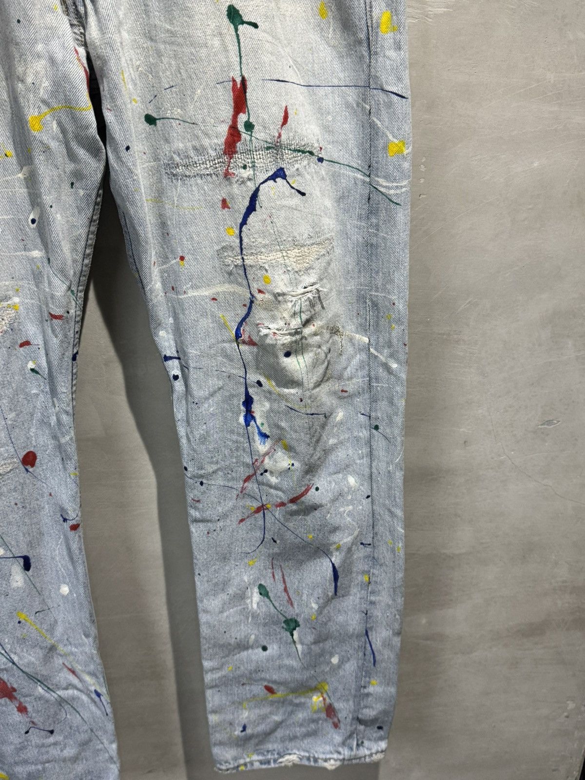 Fragment Design × Levi's Heavily Distressed Levis 505 x Fragment Design Selvedge Jean Size US 36 / EU 52 - 17 Thumbnail