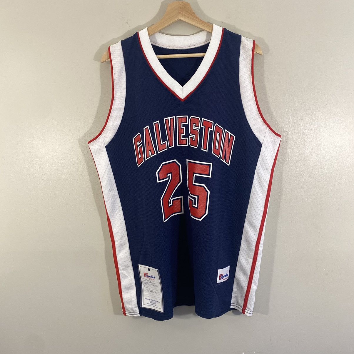 Vintage NOS Vintage College Basketball Jersey + Shorts Large Size US L / EU 52-54 / 3 - 1 Thumbnail