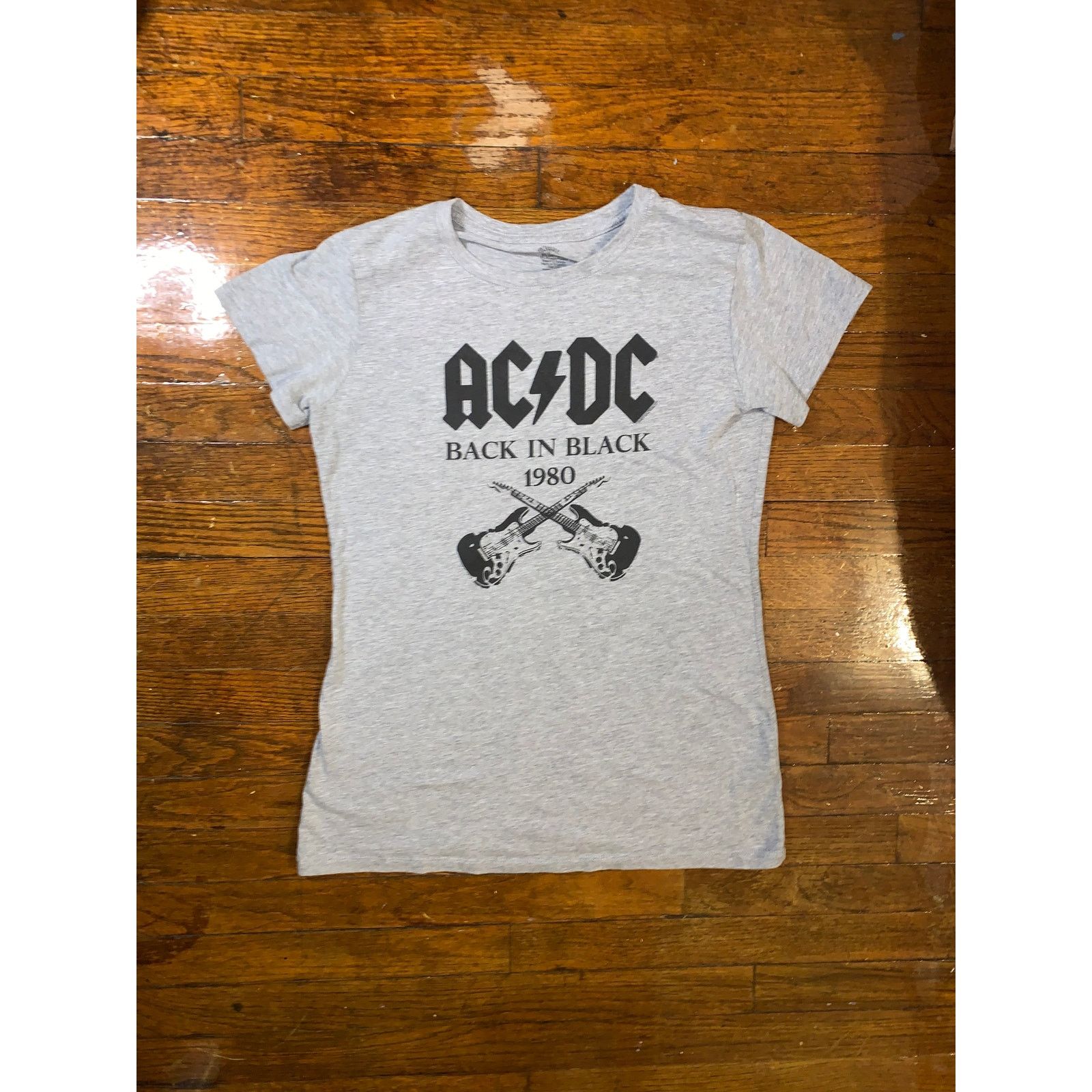 Band Tees × Other AC/DC Back In Black 1980 Grey Women's XL Slim Fit Baby Tee Size XL / US 12-14 / IT 48-50 - 1 Thumbnail