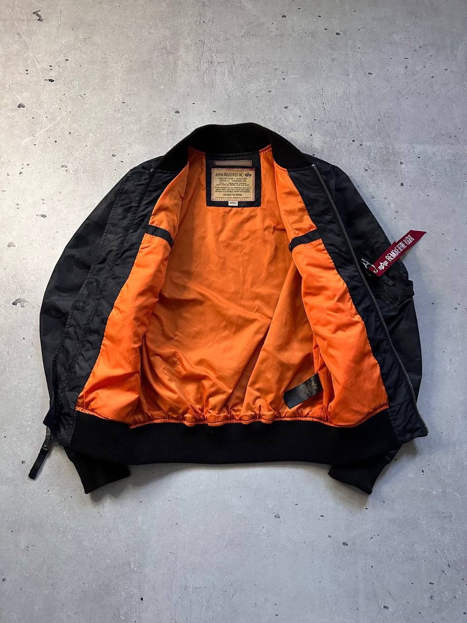 Alpha Industries Alpha Industries Nylon Light Bomber MA1 Tactical War Y2K USA Size US S / EU 44-46 / 1 - 4 Thumbnail