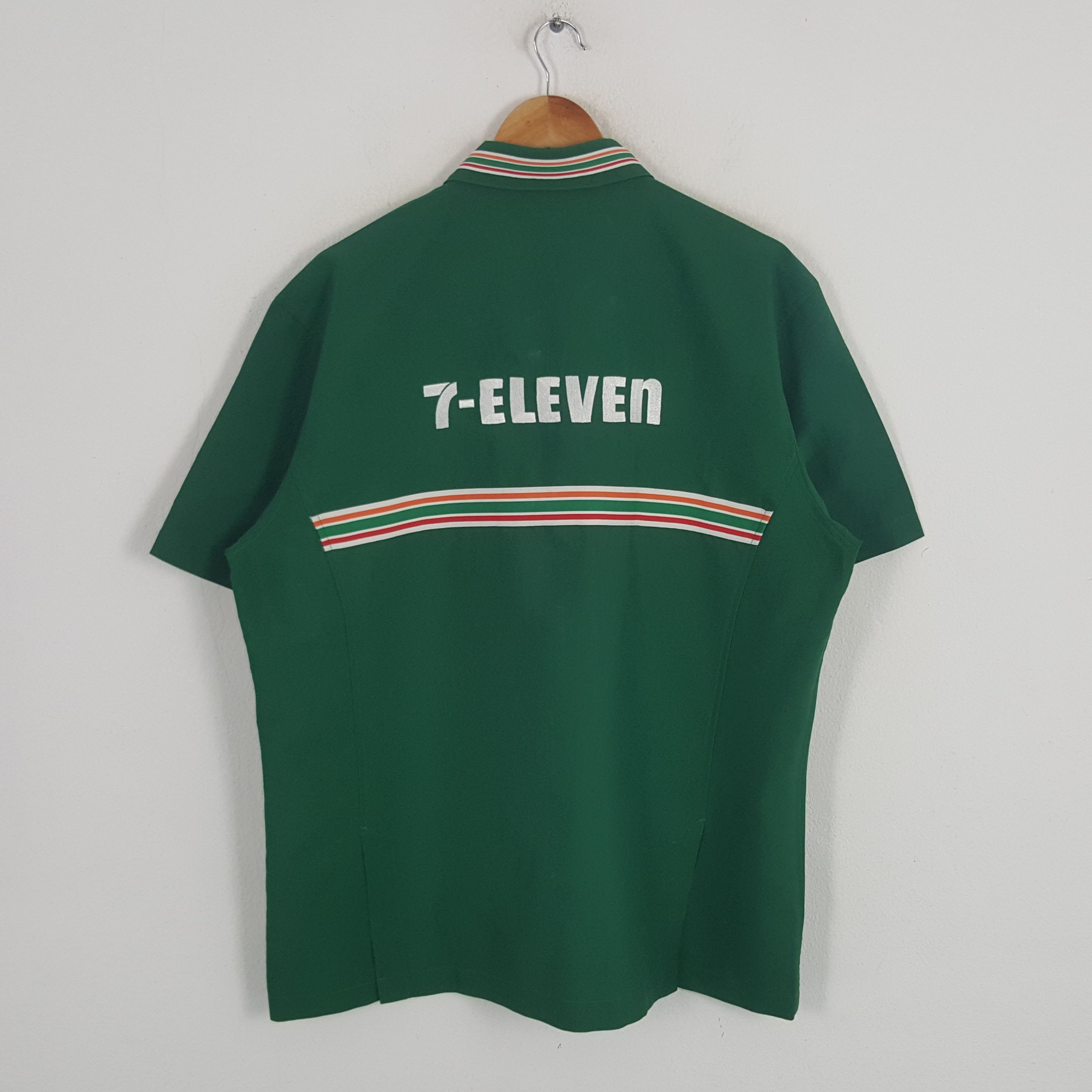 Japanese Brand × Vintage Vintage 7 Eleven Japanese Brand Uniform Tshirt Size US L / EU 52-54 / 3 - 1 Thumbnail