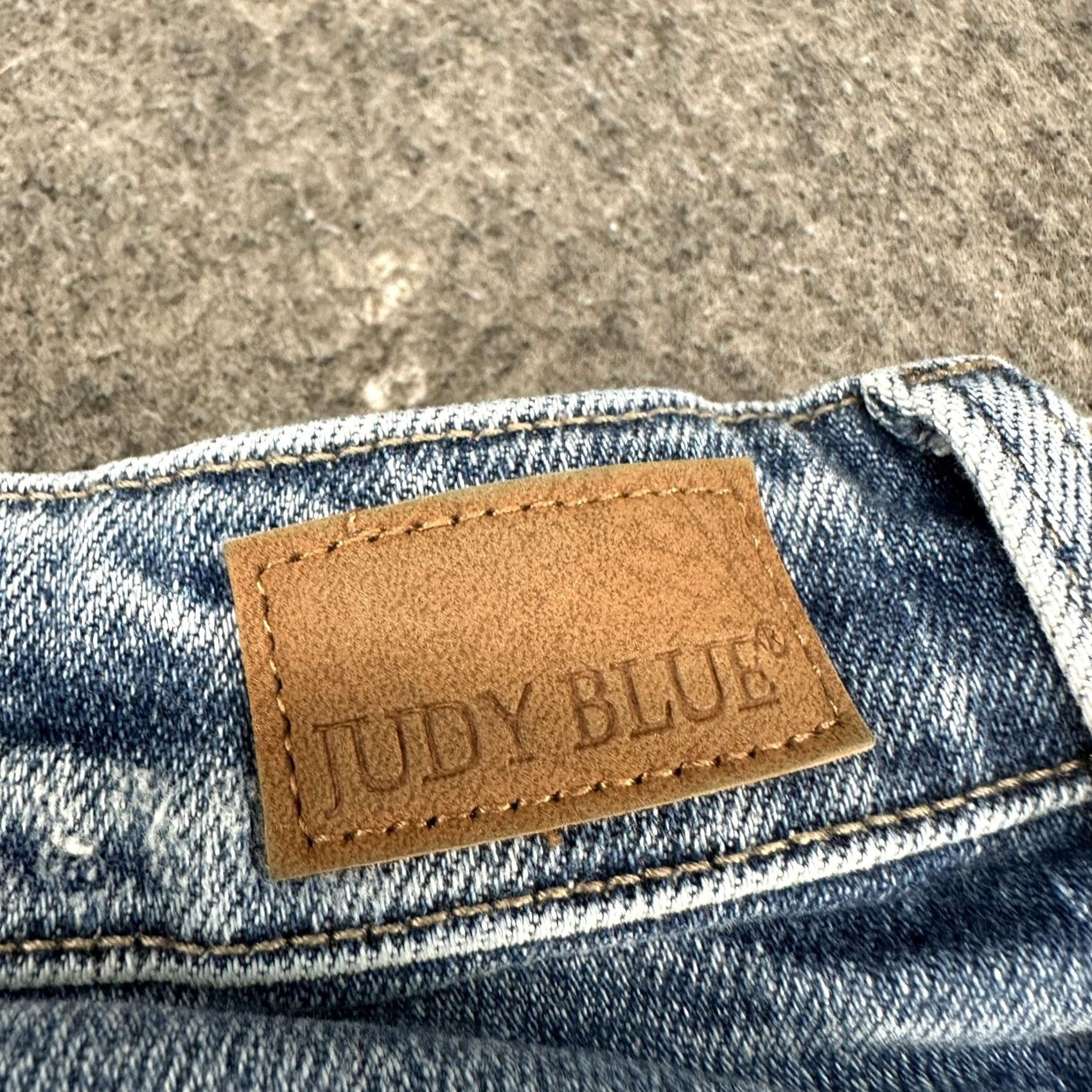 Vintage Judy Blue Jeans Womens 29 Regular Straight Distressed High Waist Blue Denim Jeans Menstrual? Size 29" - 3 Thumbnail