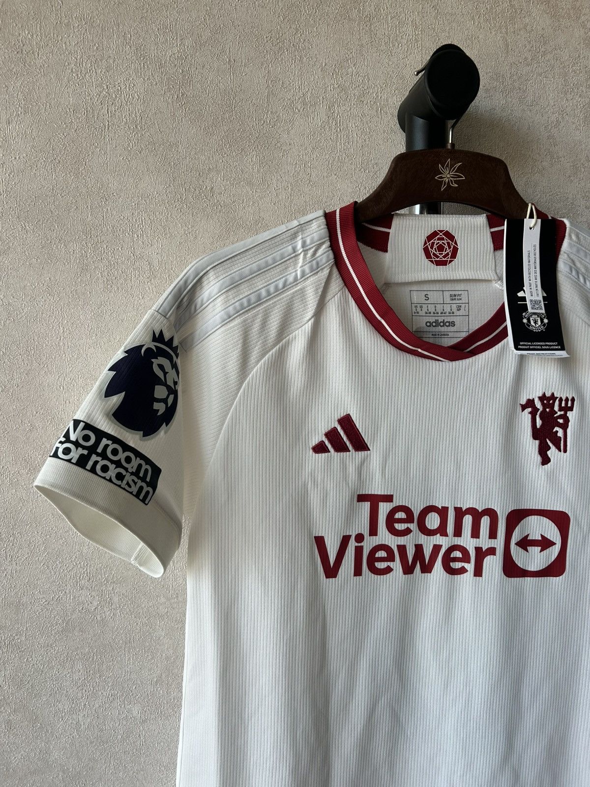 Adidas Adidas Manchester United 2023/2024 Third Soccer Jersey Size US S / EU 44-46 / 1 - 3 Thumbnail