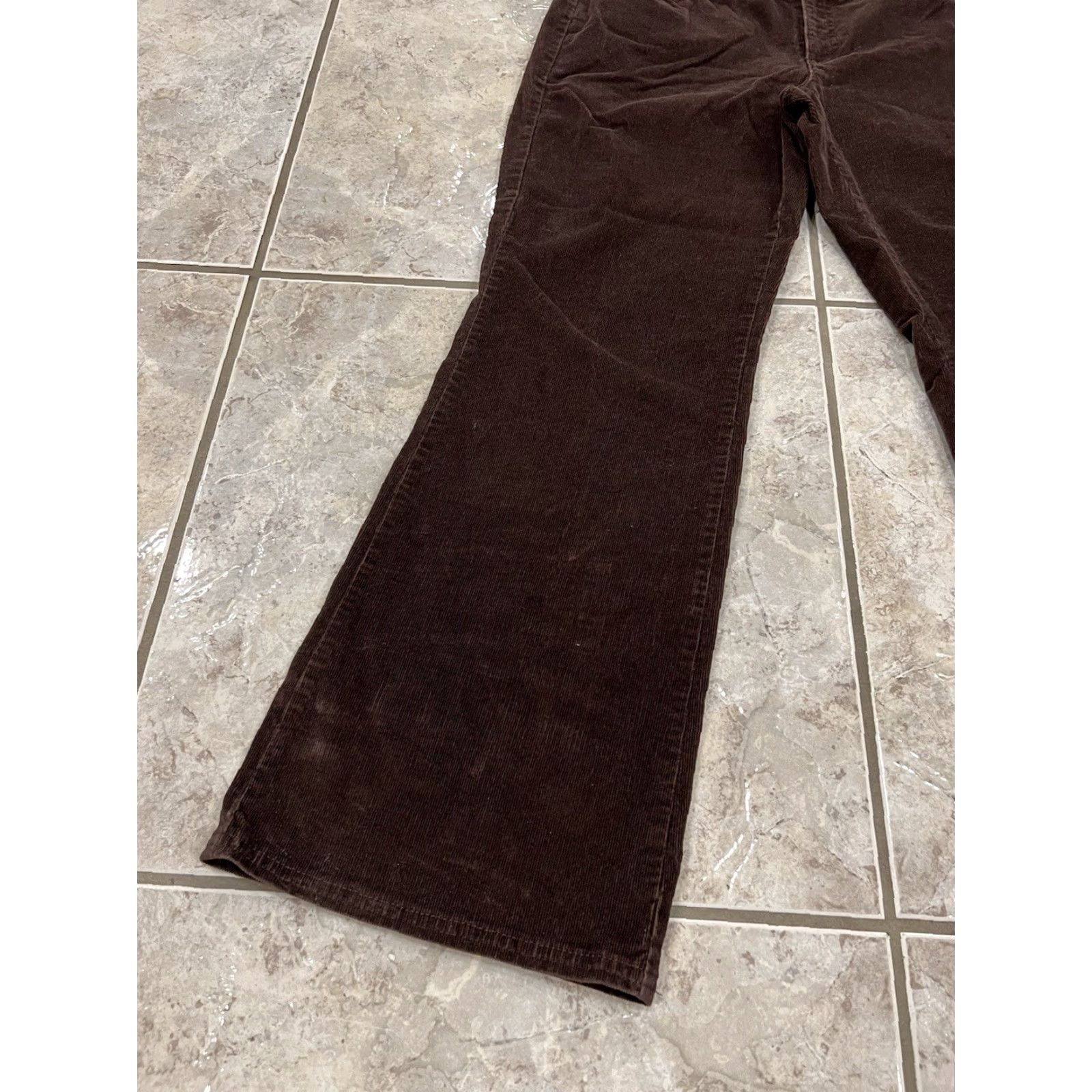 Dockers Womens DOCKERS Pants Bootcut Corduroy Brown 8 SHORT Inseam 29in Flat Front Pockets Slimming Stretch Casual Vintage: No? Size 30" / US 8 / IT 44 - 4 Thumbnail