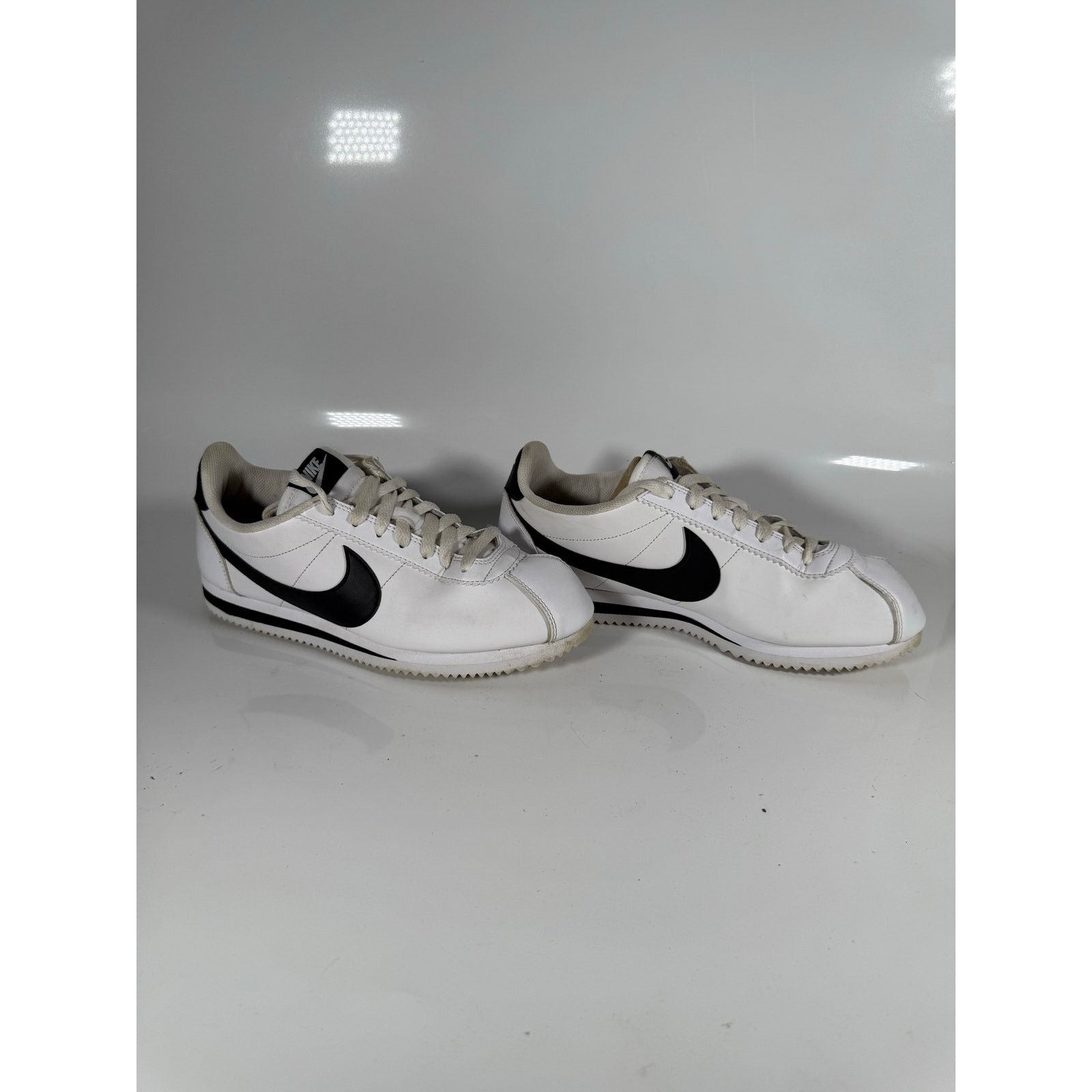 Nike Nike Cortez Leather White Black Classic Women’s Size 11 Size US 11 / IT 41 - 3 Thumbnail
