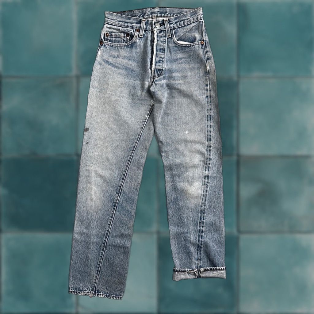 Levi's VINTAGE Levis 501 XX Jeans 80s Redline Selvedge USA Light Wash 27x34 Act 25x29 Mens Size US 27 - 1 Thumbnail