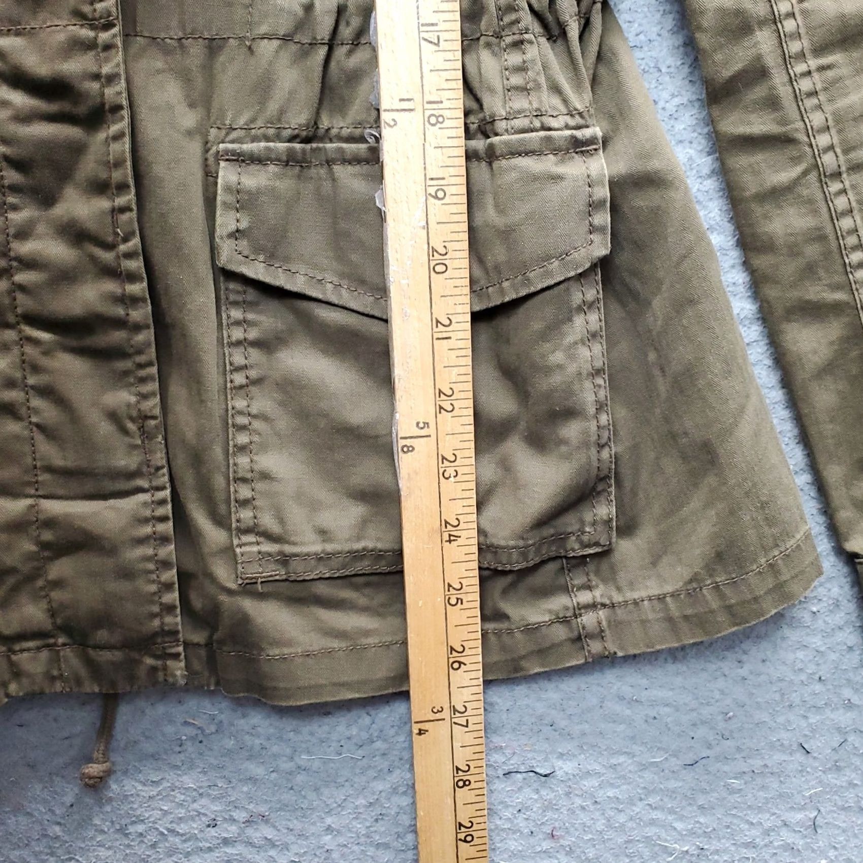 J.Crew J.CREW Utility Jacket Womens S Green Interior Drawstring Long Sleeve Button-Up: Womens Size S Jacket Green J.CREW Outdoor Everyday Size S / US 4 / IT 40 - 3 Thumbnail