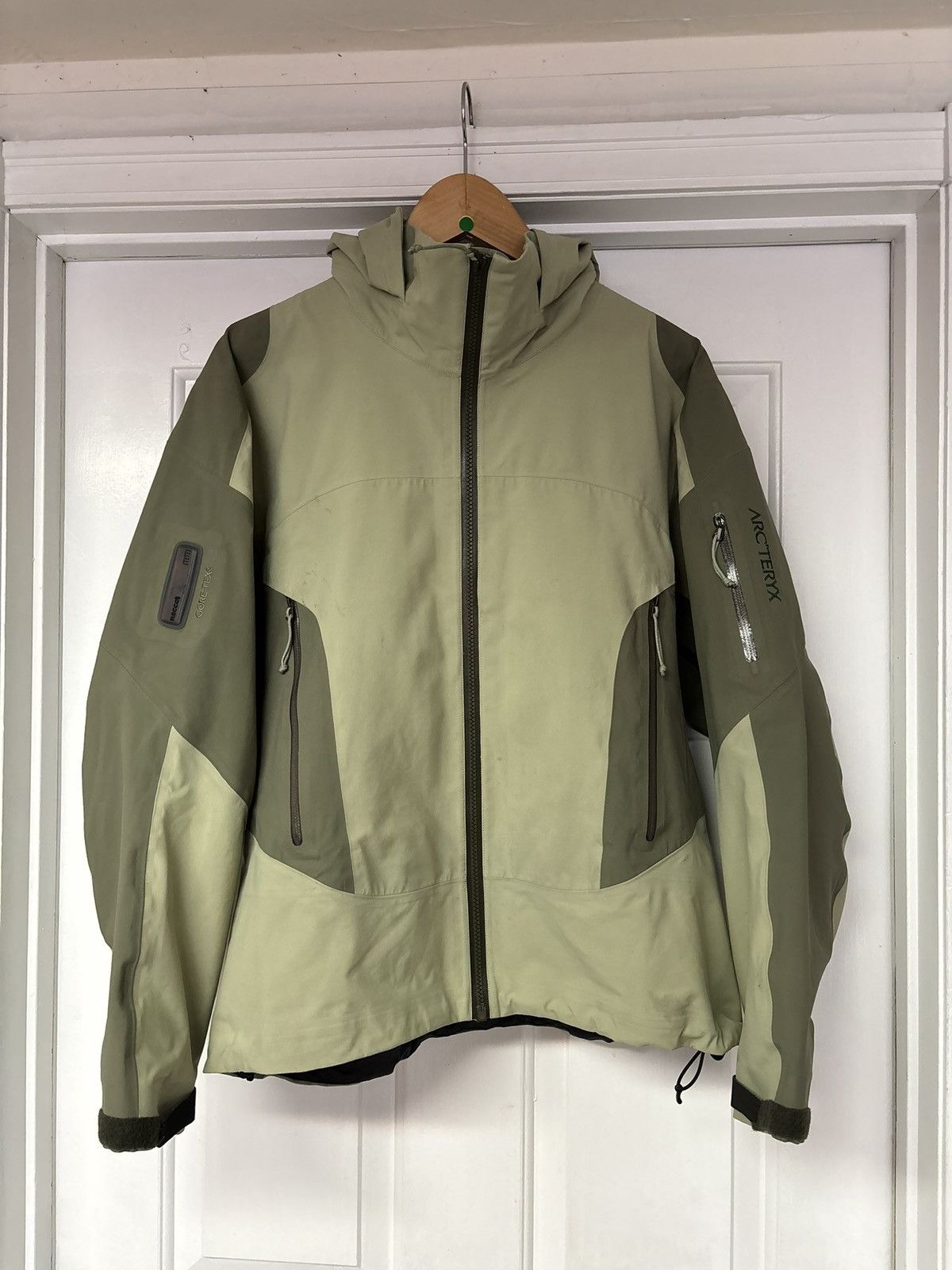 Arc'teryx Vintage Arcteryx Stingray Grail Gorpcore Two Tone Jacket Size US S / EU 44-46 / 1 - 2 Thumbnail