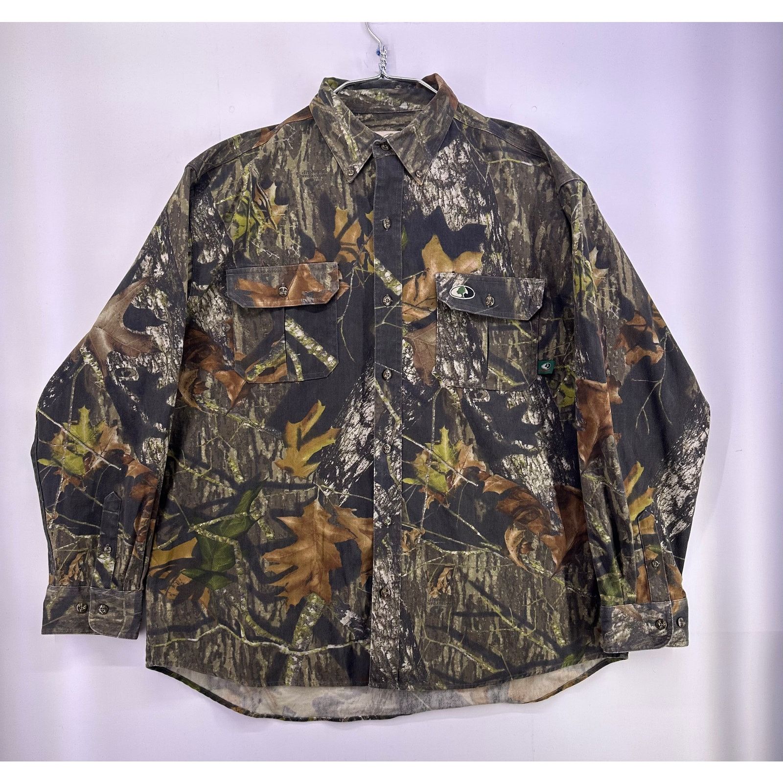 Mossy Oaks Mossy Oak Tree and Leaves Camo Thick Button Down Size XL Size US XL / EU 56 / 4 - 1 Thumbnail