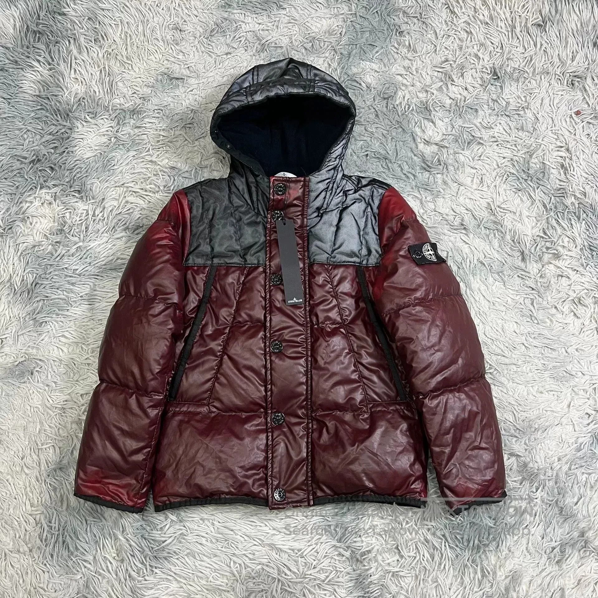 Stone Island Stone Island Thermo-Sensitive Color Changing Down Jacket. Size US M / EU 48-50 / 2 - 1 Thumbnail