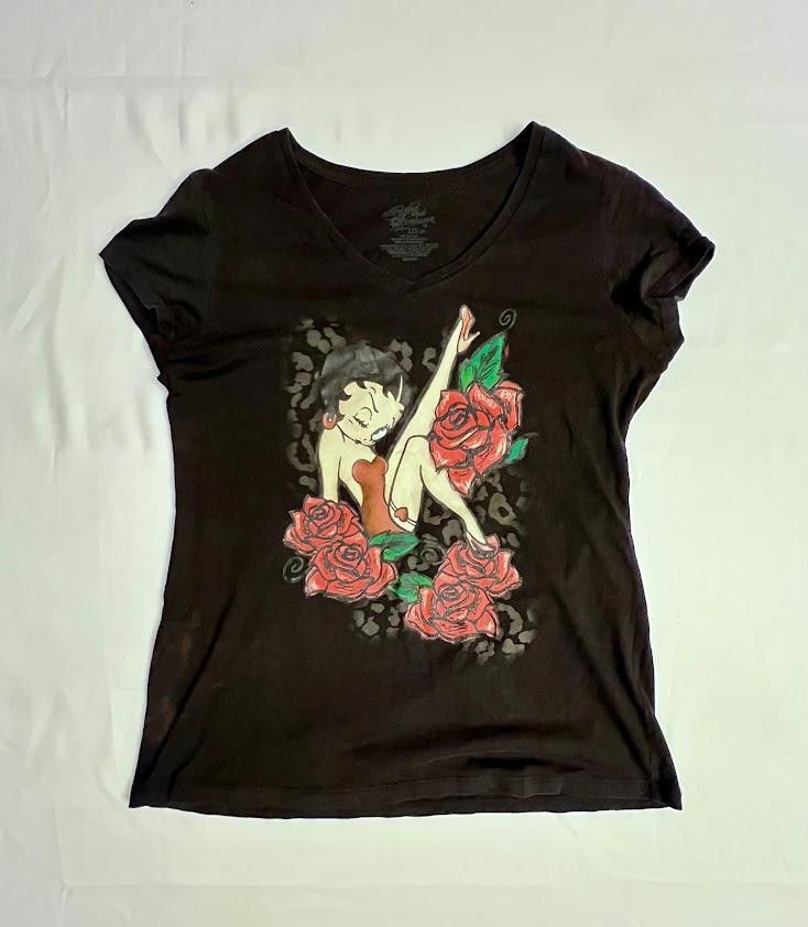 Designer Betty Boop Vintage-Inspired Women's V-Neck Tee with Roses Size XXL / US 16-18 / IT 52-54 - 1 Preview